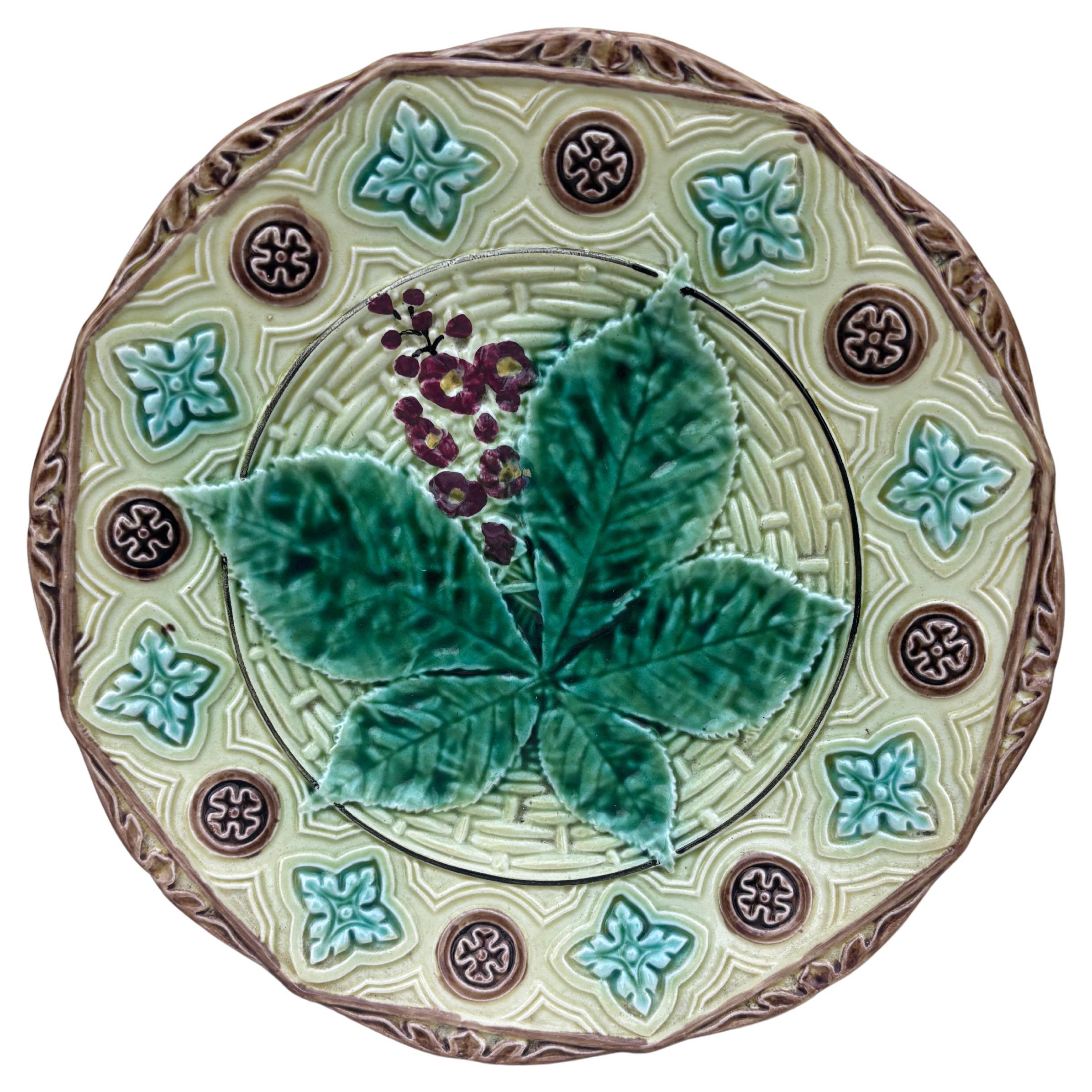 Set of 6 Large German Majolica Chesnut Leaves Plates Circa 1900.
9.2 inches diameter.