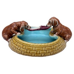 19th Century Majolica Dogs Dachshund Bowl Villeroy & Boch