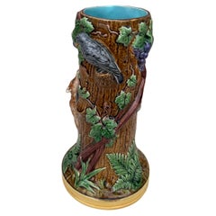 19ème siècle Rare vase en majolique victorienne Fox & Crow Trunk Vase Minton