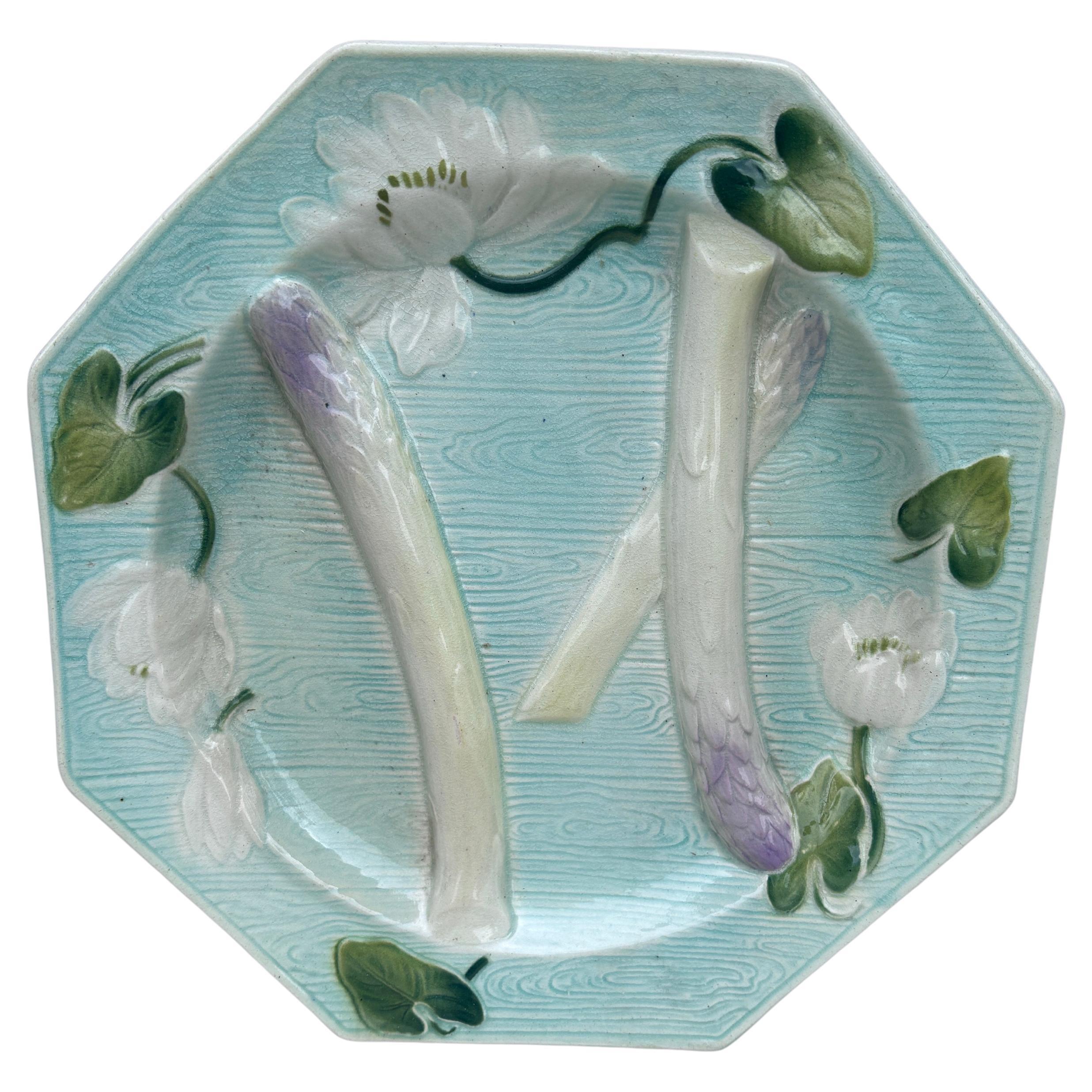 Französische Majolika Spargelteller Luneville Keller & Guerin, um 1890 im Zustand „Gut“ im Angebot in Austin, TX