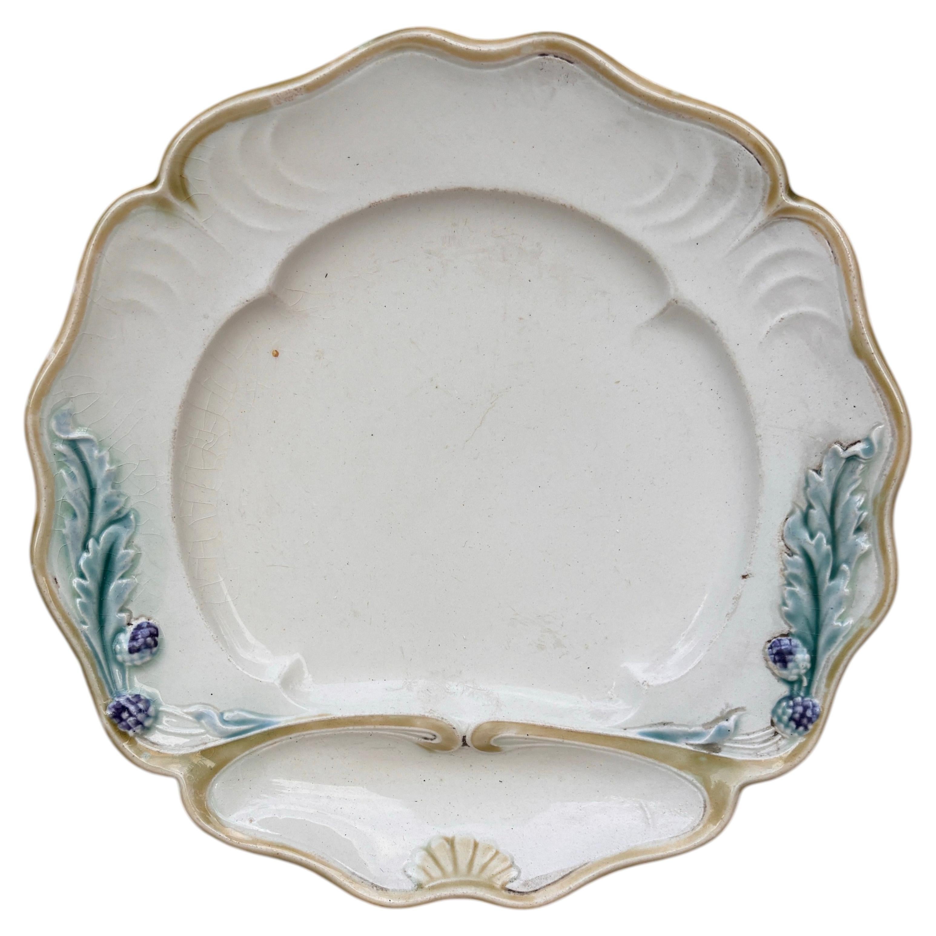 Piatto di maiolica francese con asparagi, 1890 circa in vendita