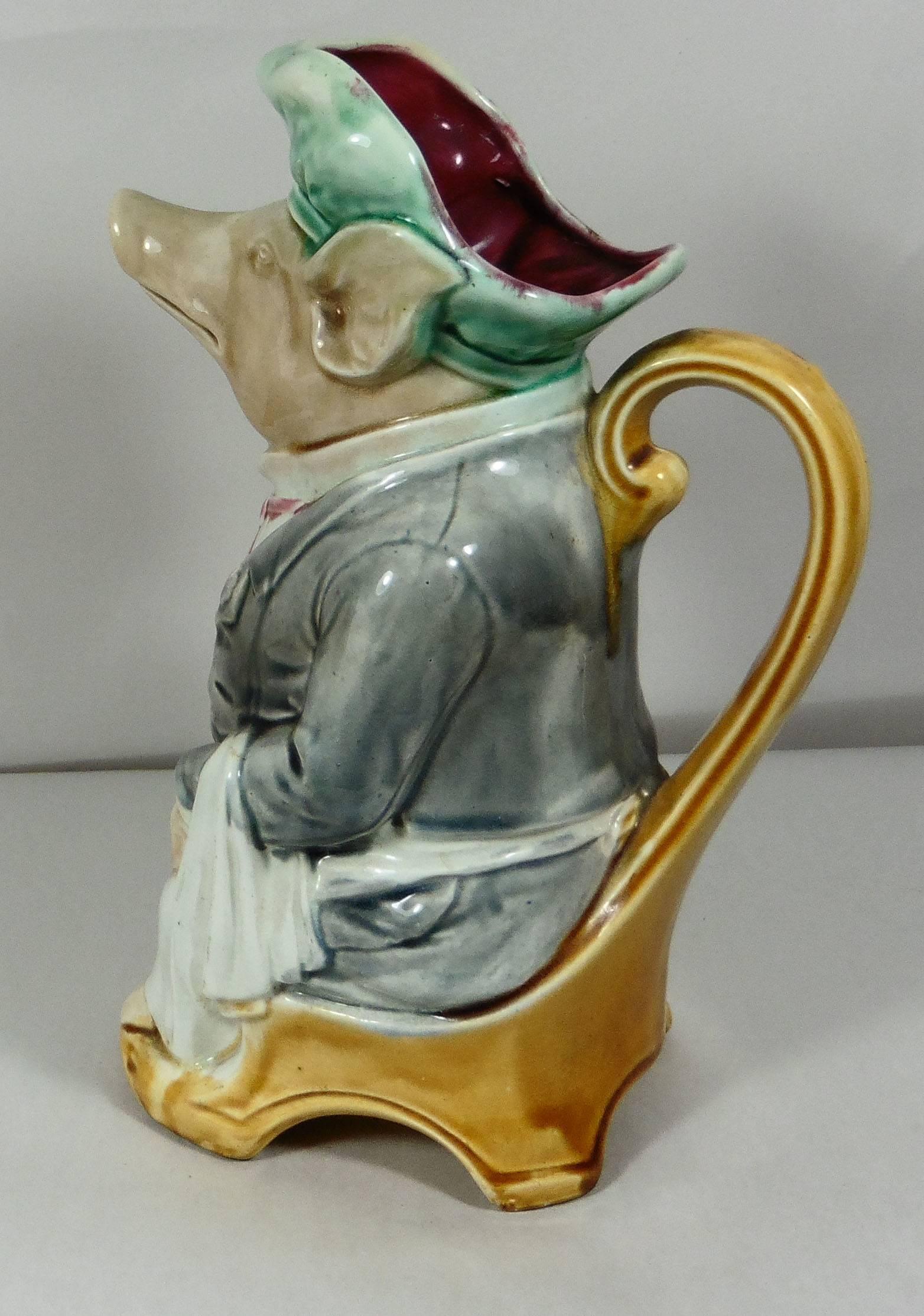 Majolica Pig Waiter Pitcher Onnaing, circa 1900 In Good Condition In Austin, TX