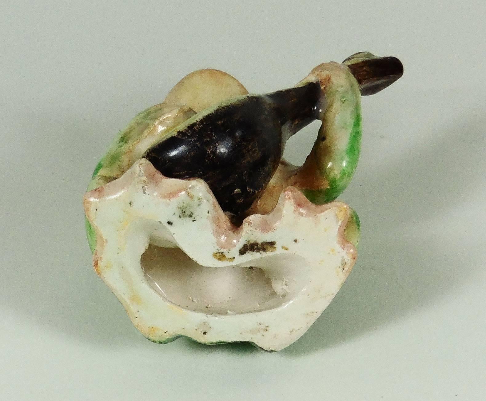 Rana in maiolica con mandolino Massier, 1900 circa In condizioni buone in vendita a Austin, TX
