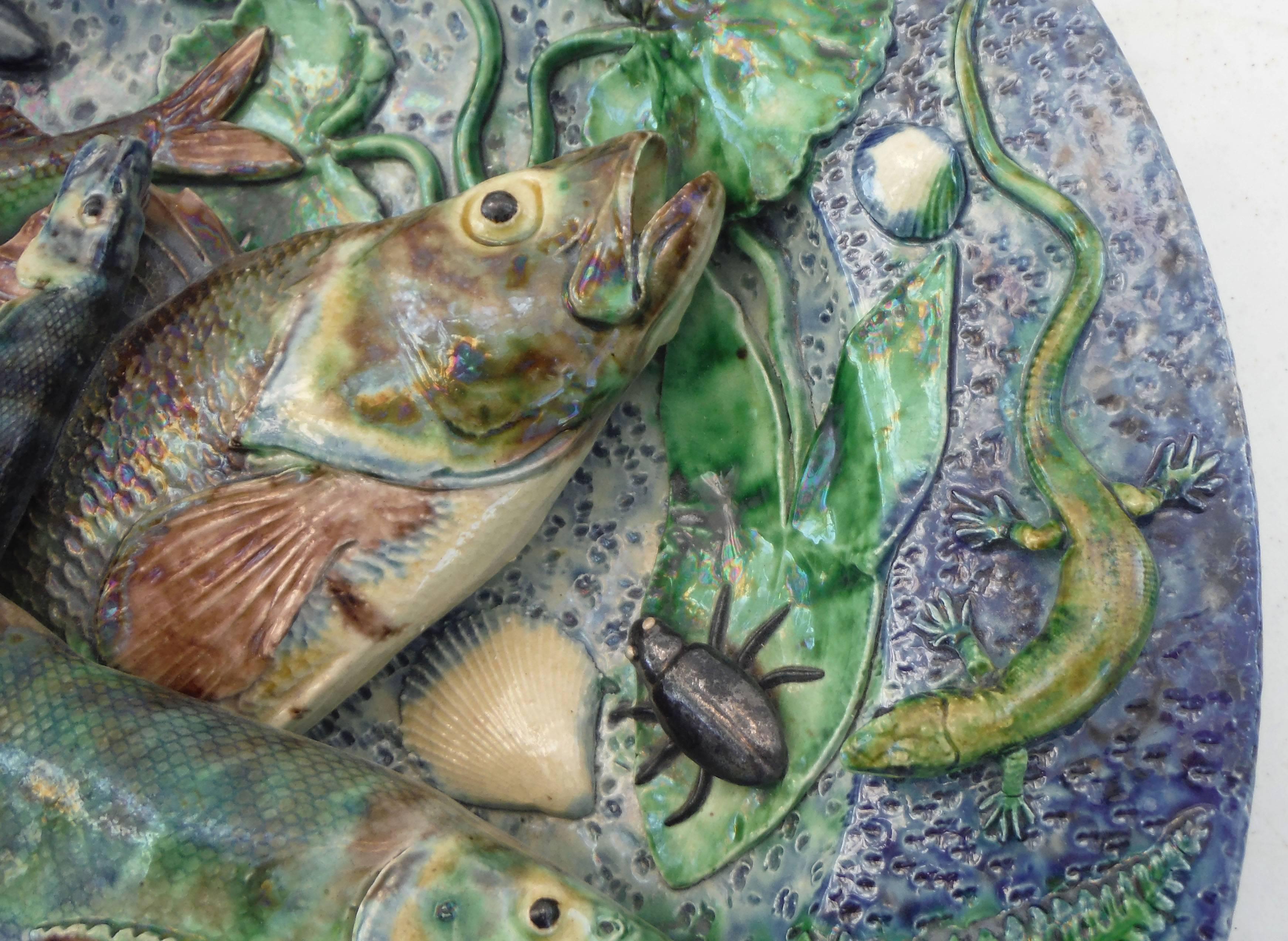 French 19th Century Majolica Palissy Fishs Wall Platter by Victor Barbizet For Sale