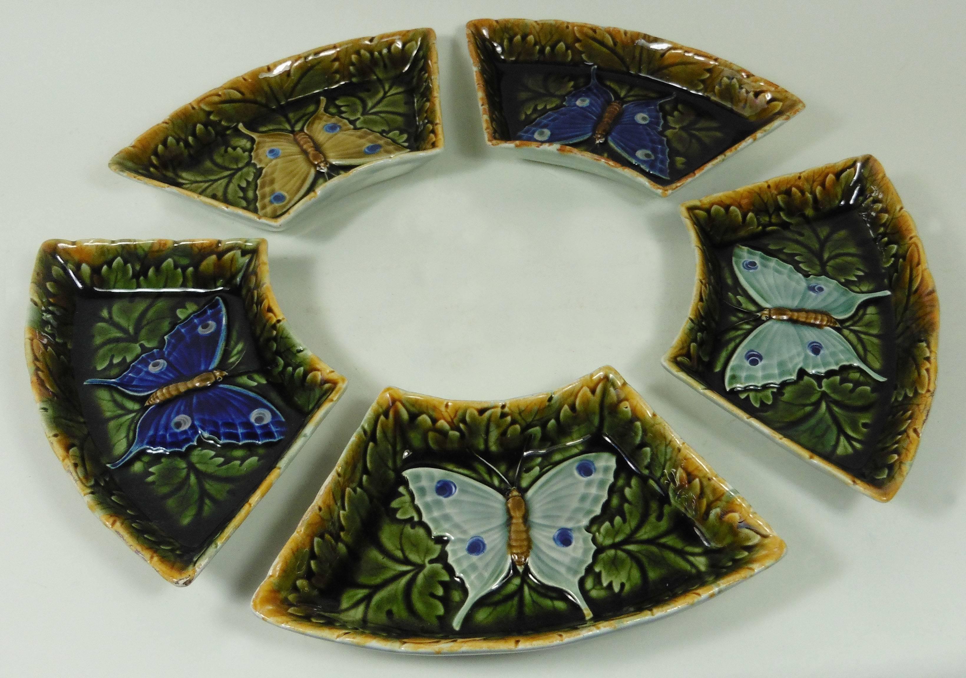 Unusual set of five butterflies dishes who made a centerpiece of 14