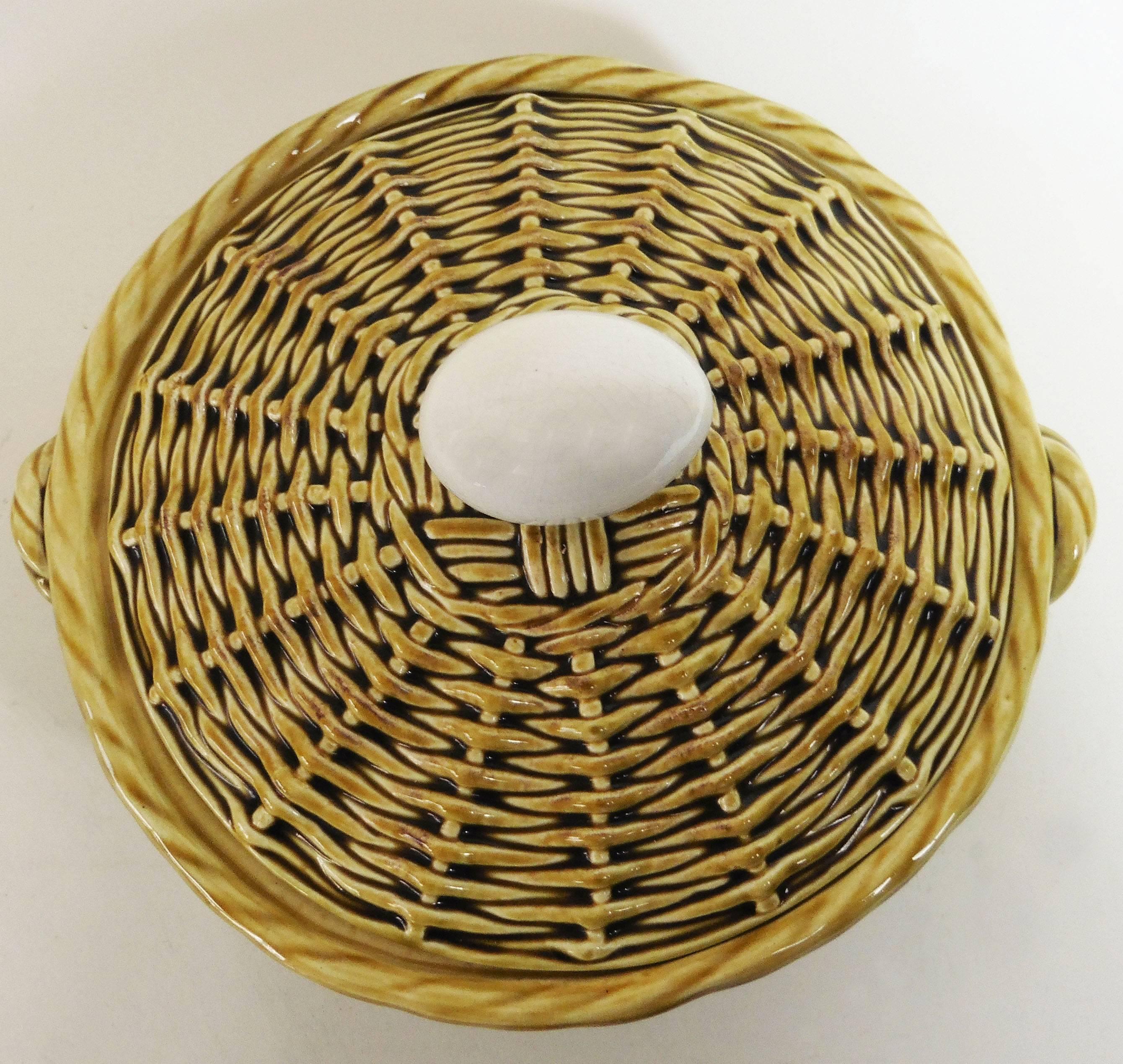 majolica basket