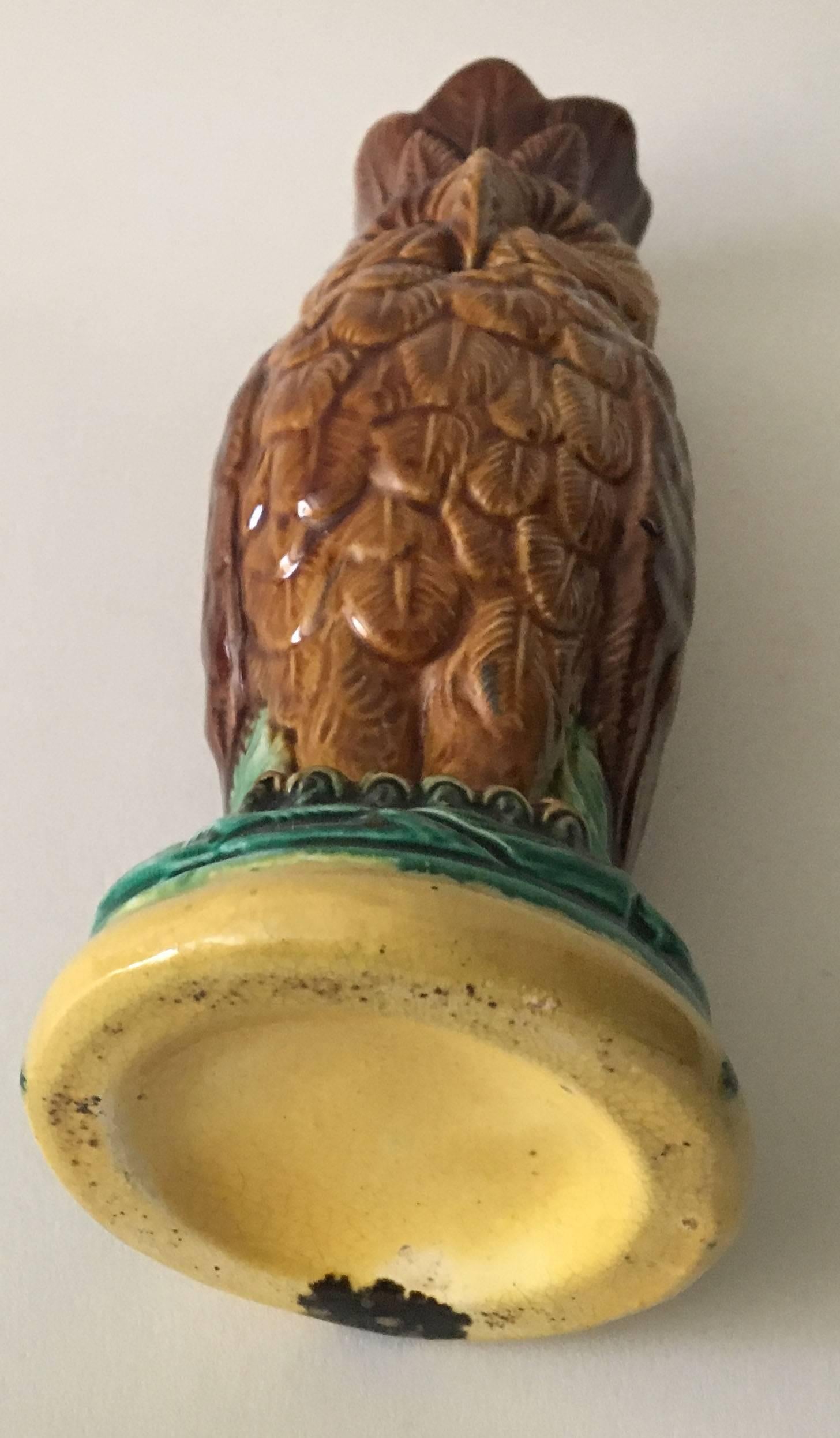 19th Century English Majolica Owl Vase In Good Condition In Austin, TX