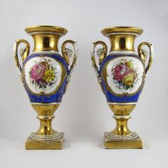 19th Century Pair of Parisian Empire Vases in Gilded and Polychrome Porcelain