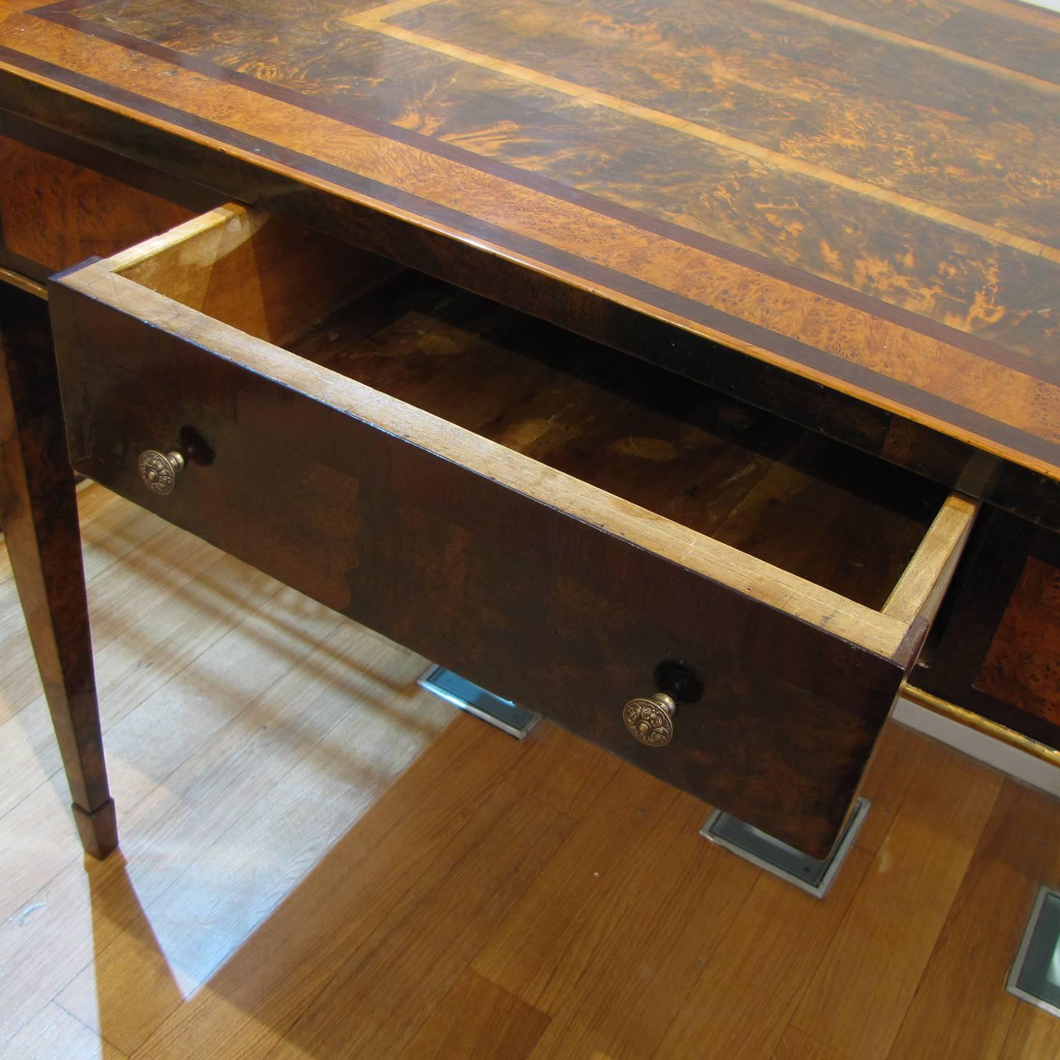Italian Late 18th Century Louis XVI Desk in Palisander, Walnut and Olive Wood 3