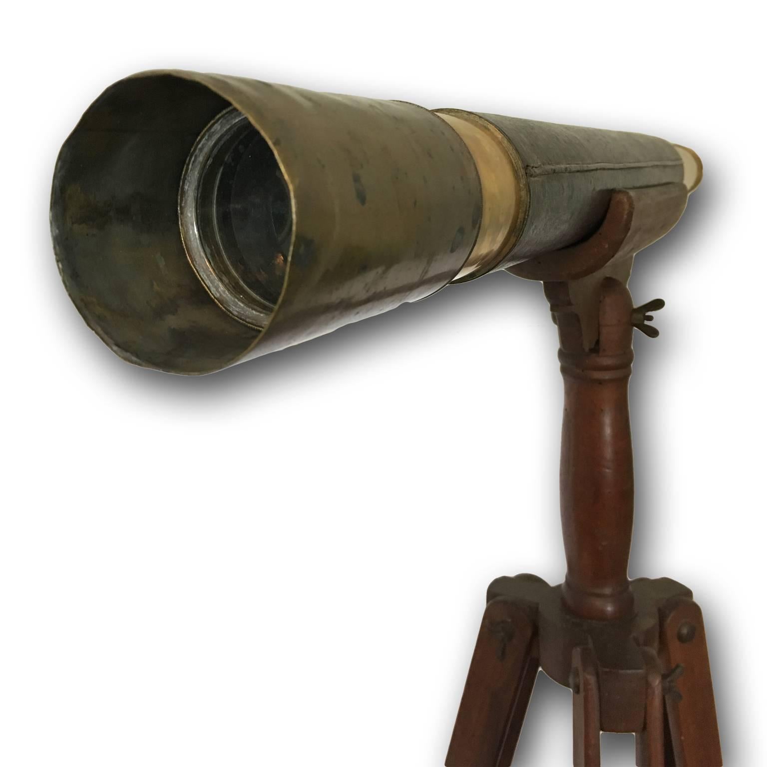 English 19th Century Astronomical Telescope in Brass on Wooden Tripod 6