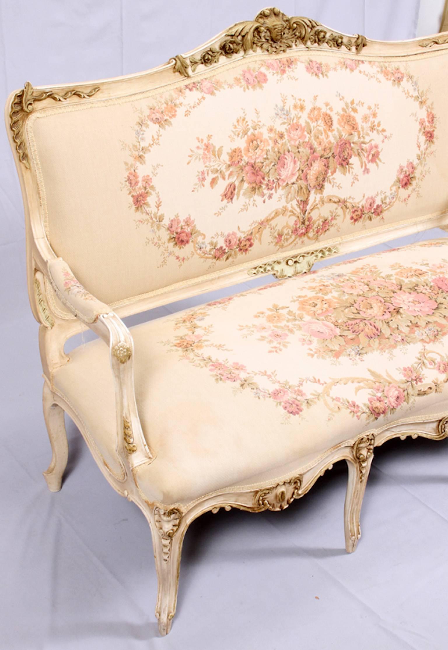 French Louis XV Settee and Side Chairs In Good Condition In Washington Crossing, PA