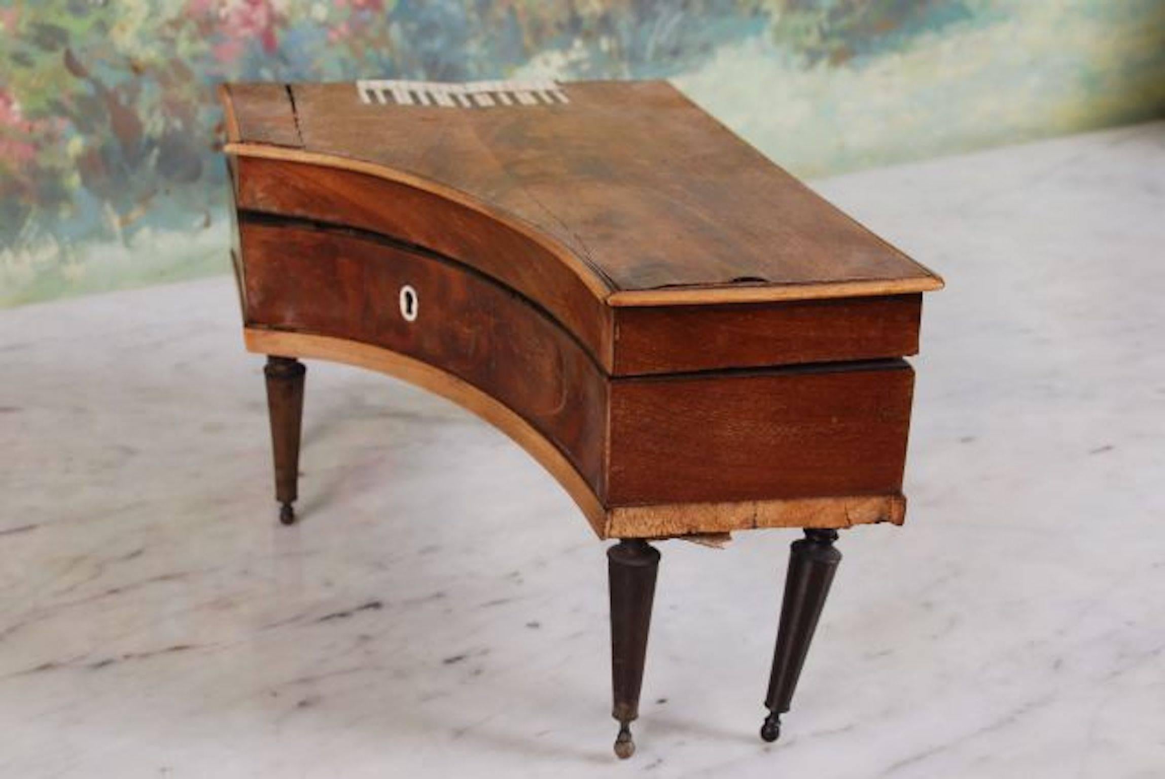 English 19th Century Regency Piano Form Sewing Box, circa 1820