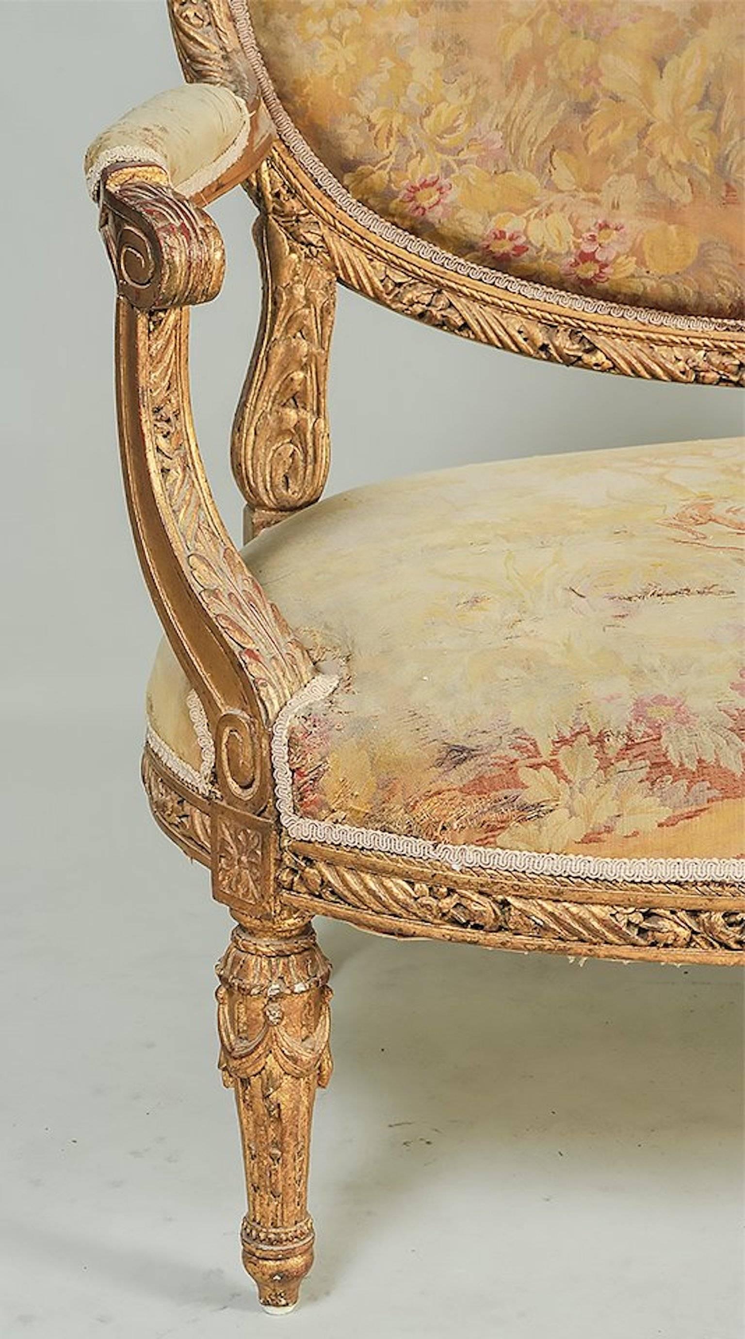 French 19th Century Charles X Carved Giltwood Settee 1