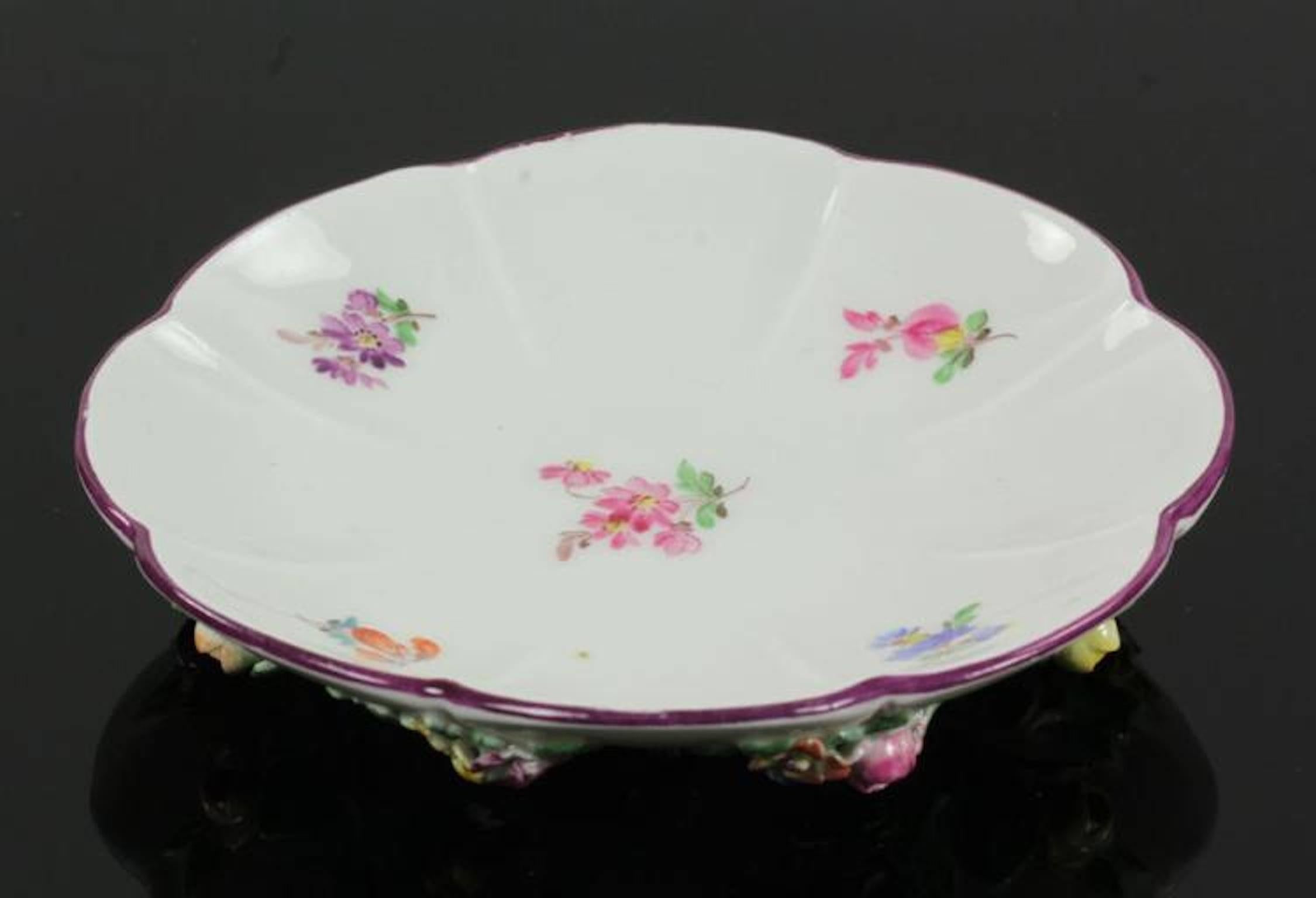 19th Century Meissen Cup and Saucer In Excellent Condition For Sale In Washington Crossing, PA