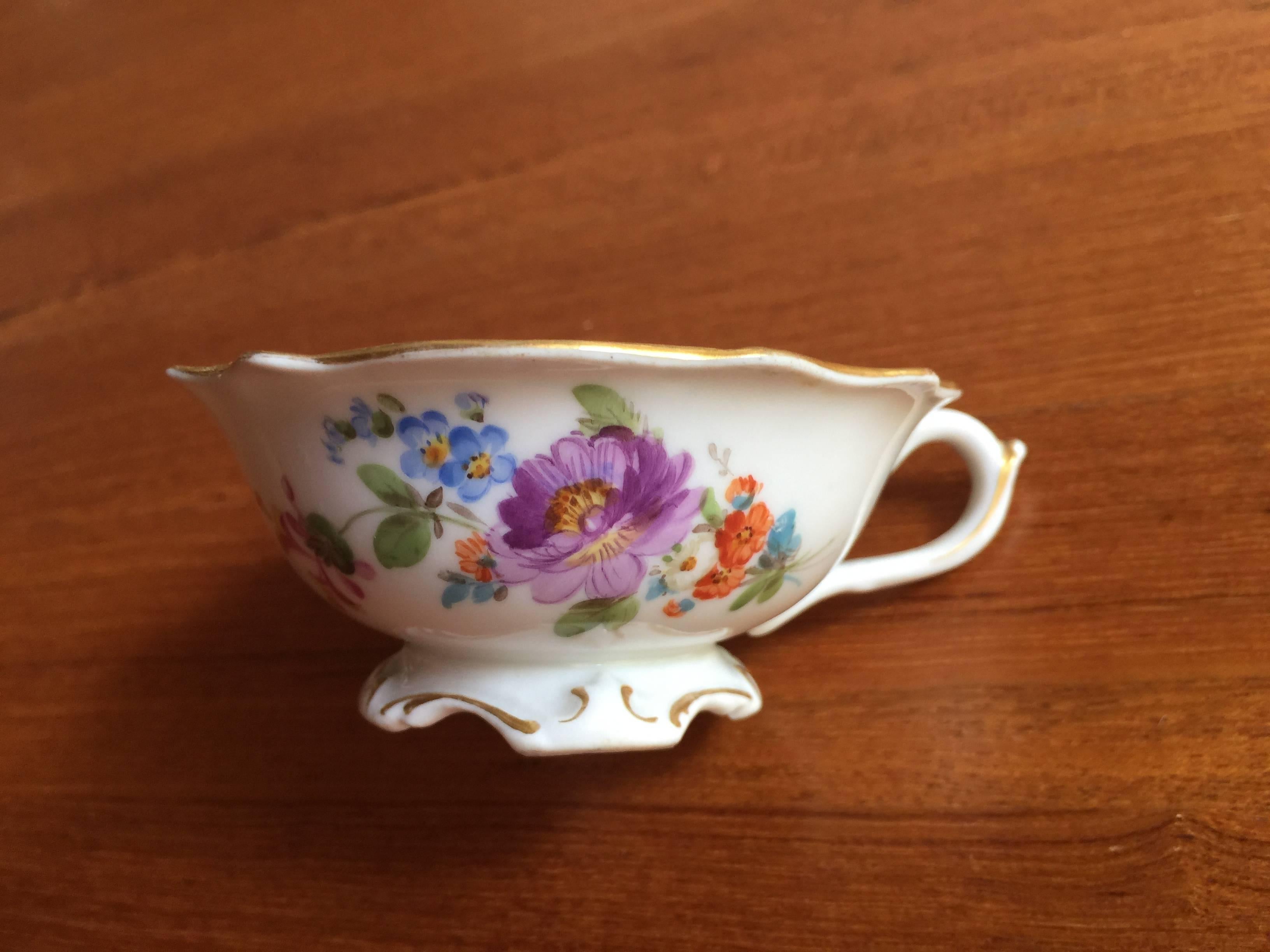 Late 19th Century Meissen Cake Plate Cup and Saucer For Sale 2