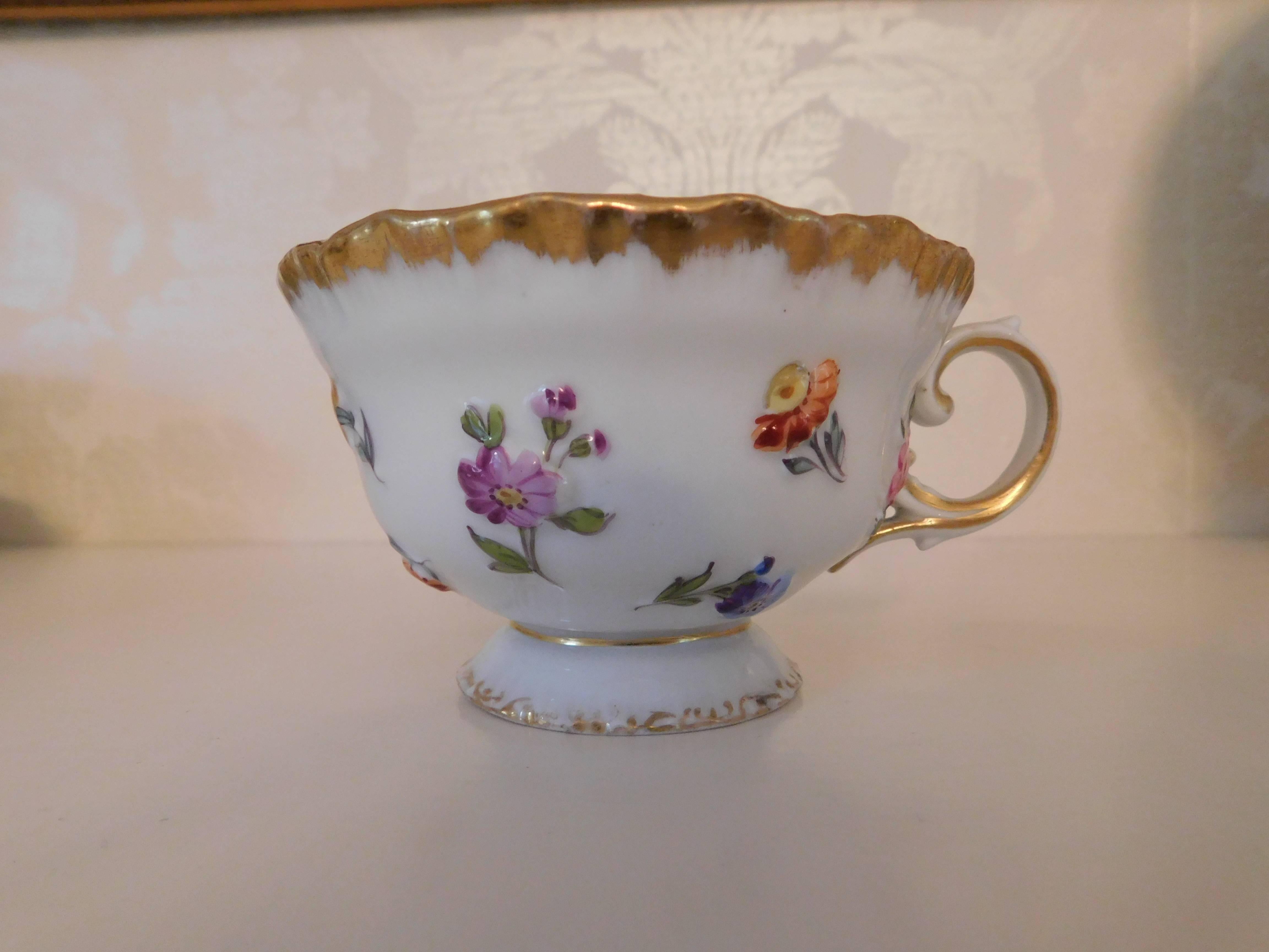 19th Century Meissen Porcelain Cup and Saucer In Excellent Condition For Sale In Washington Crossing, PA