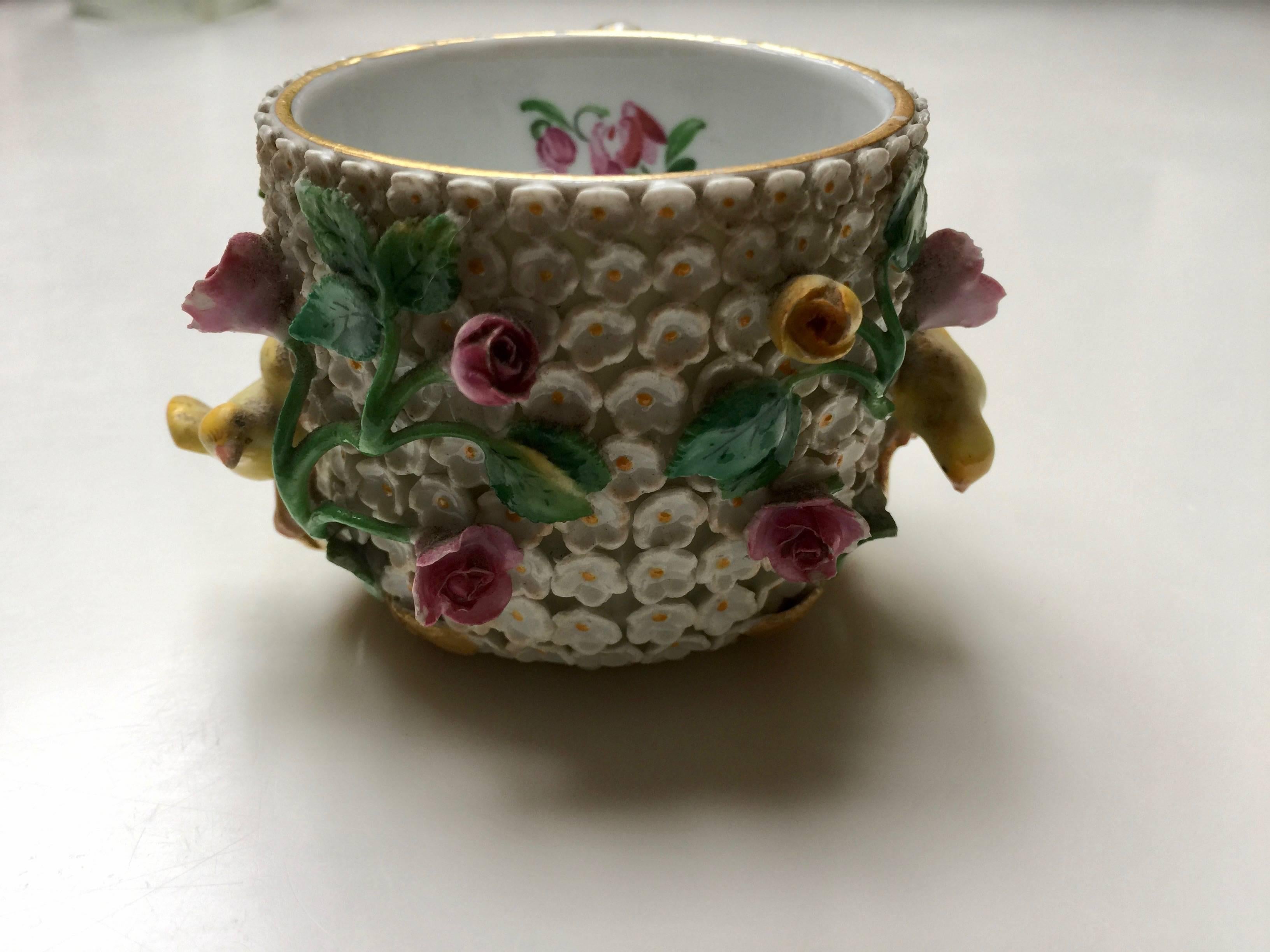 Early 19th Century Meissen Porcelain Schneeballen Cup and Saucer In Good Condition In Washington Crossing, PA