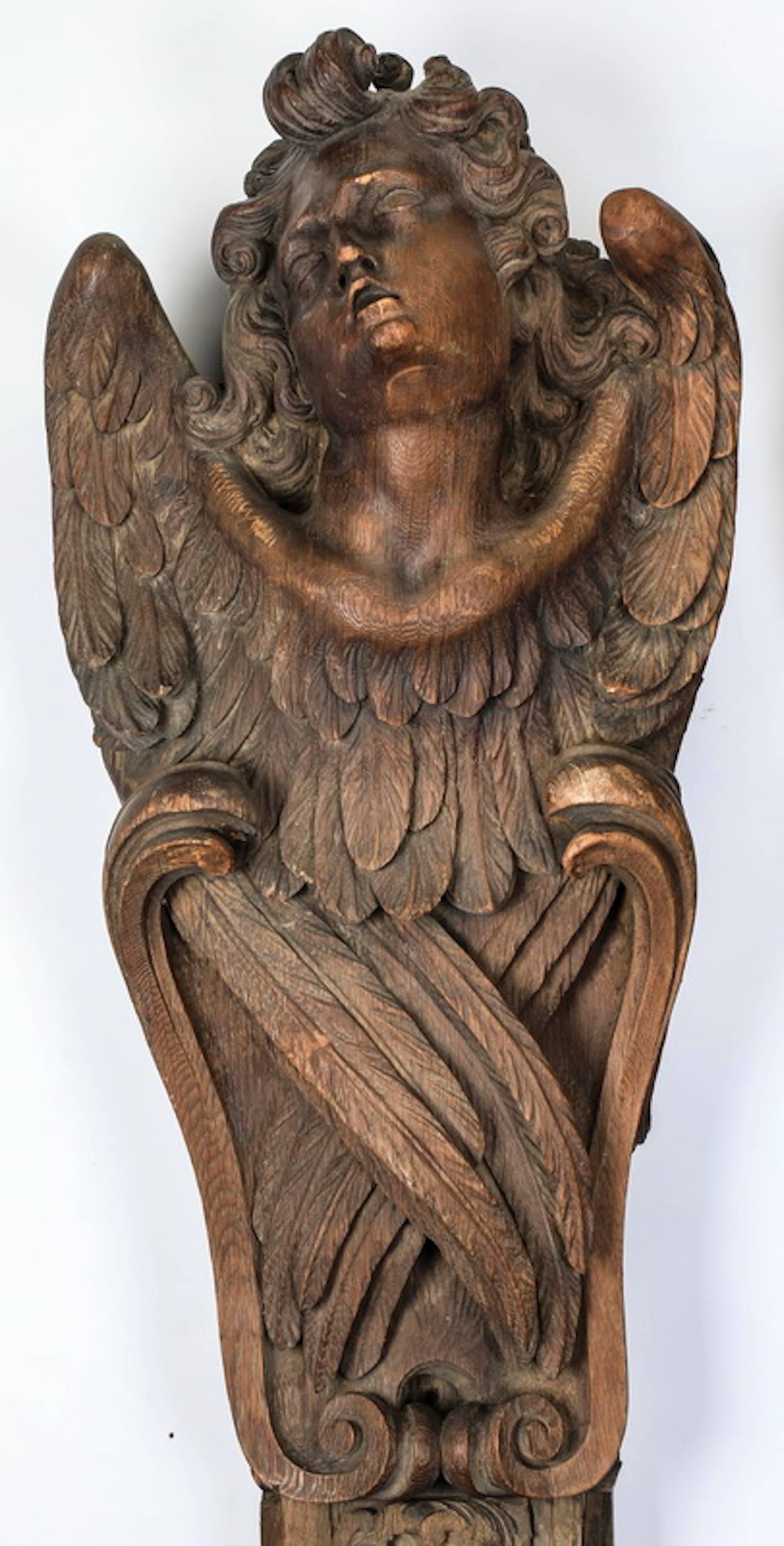 Two 18th Century French Carved Oak Angel Pilasters In Good Condition For Sale In Washington Crossing, PA