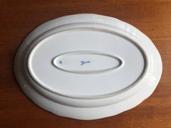 Grand plat à oignons bleu en porcelaine de Meissen de la fin du 19e siècle