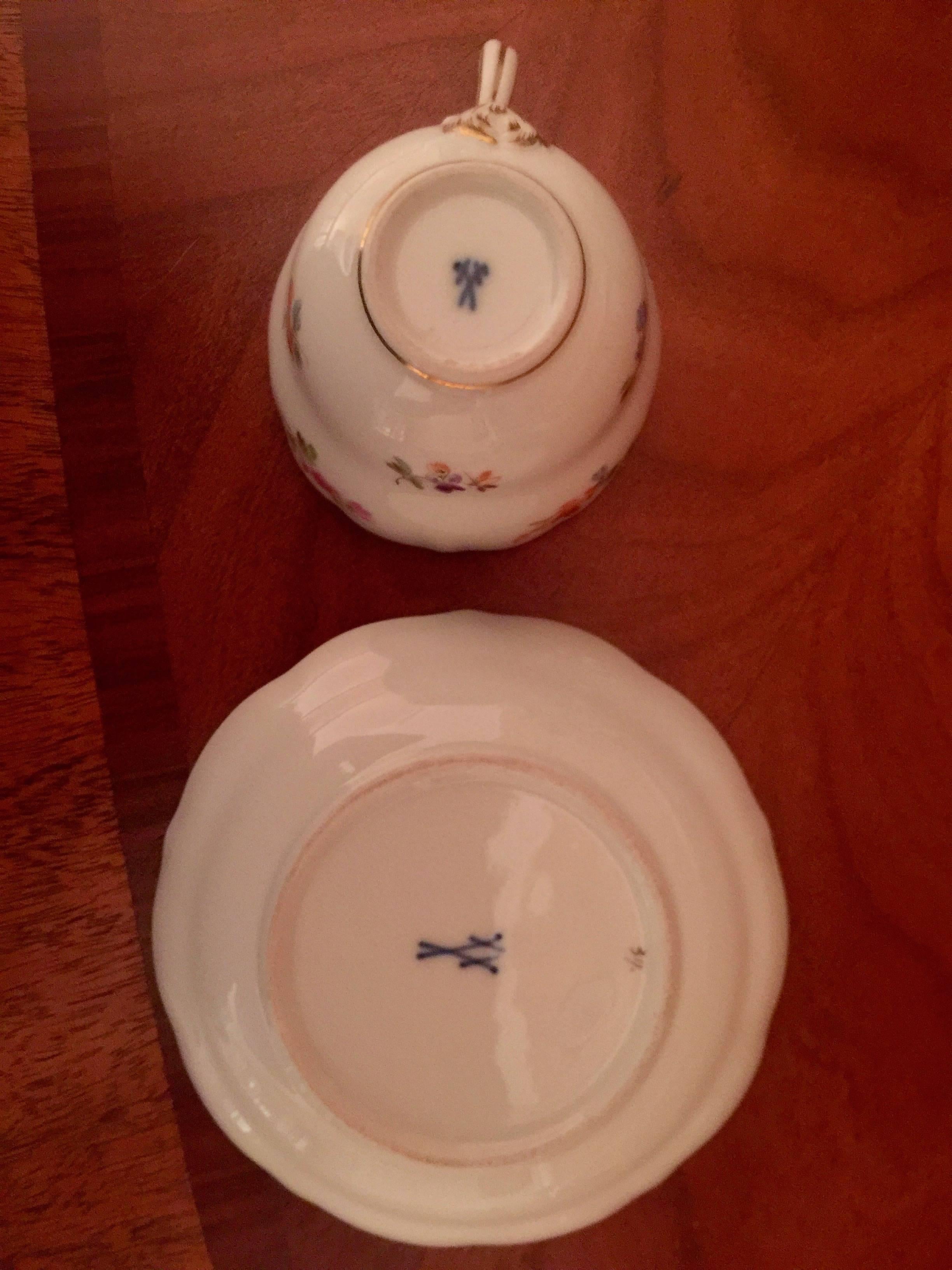 19th Century Vintage German Meissen Demitasse Cup and Saucer In Excellent Condition For Sale In Washington Crossing, PA