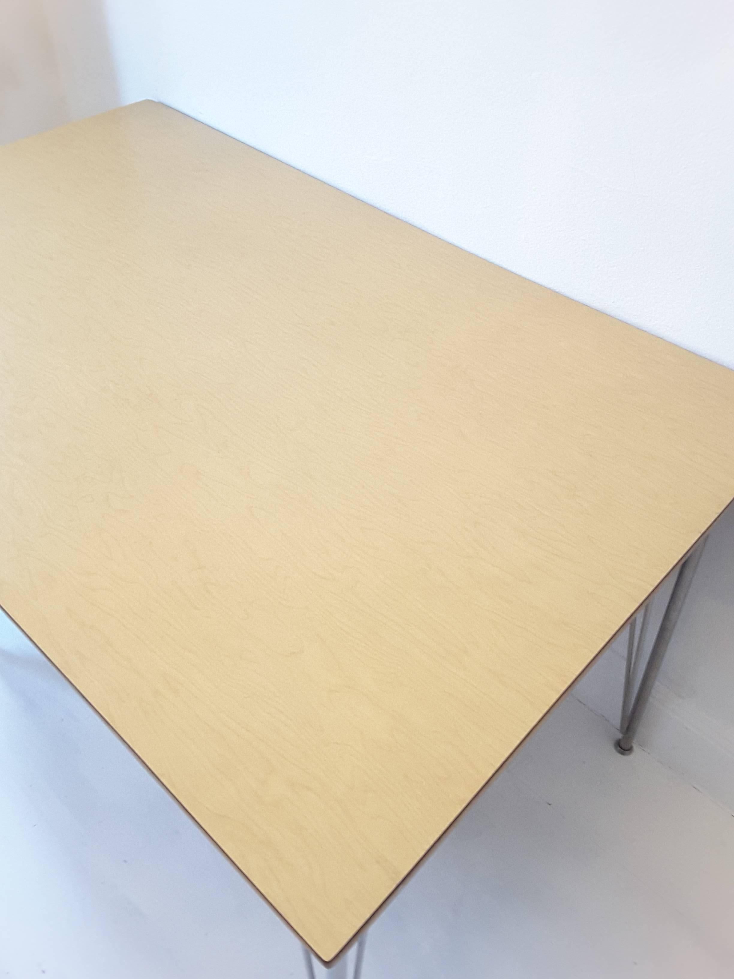 Mid-Century Modern Trimline Desk by KEM Weber for Heywood Wakefield 2