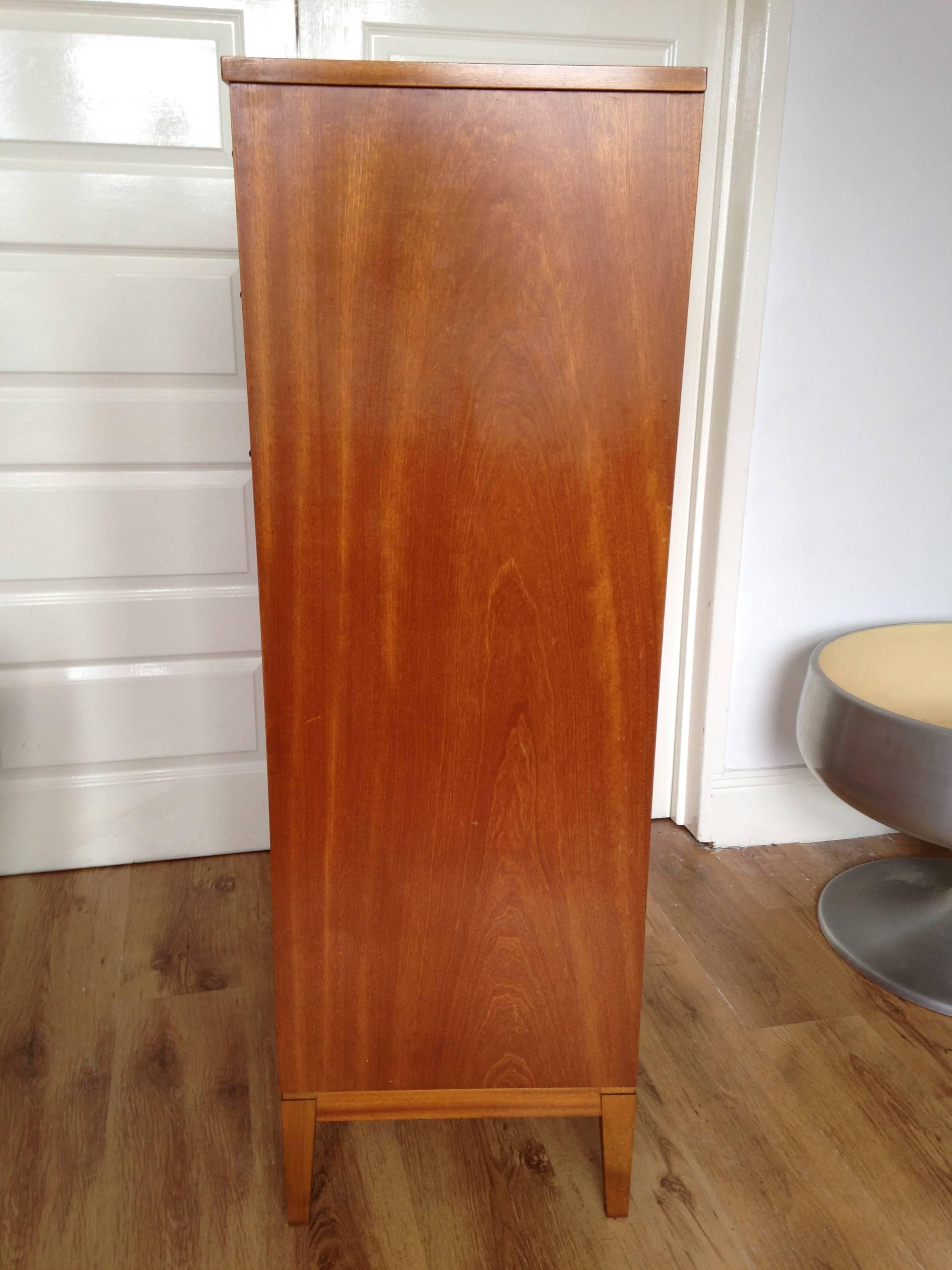 Danish Commode Mid-Century Modern Chest of Drawers by Soborg Mobler In Good Condition For Sale In Harrogate, GB