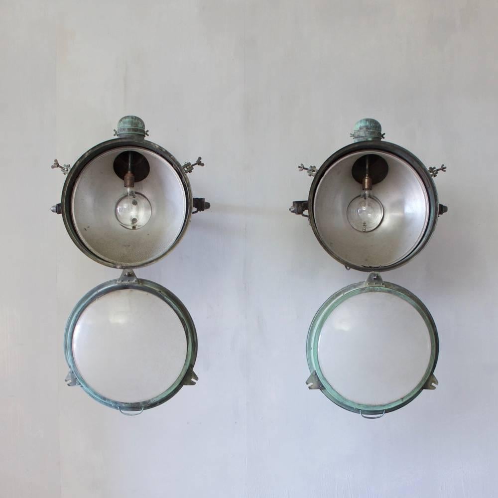 Early 20th Century 1920s Pair of Holophane Copper Searchlights For Sale