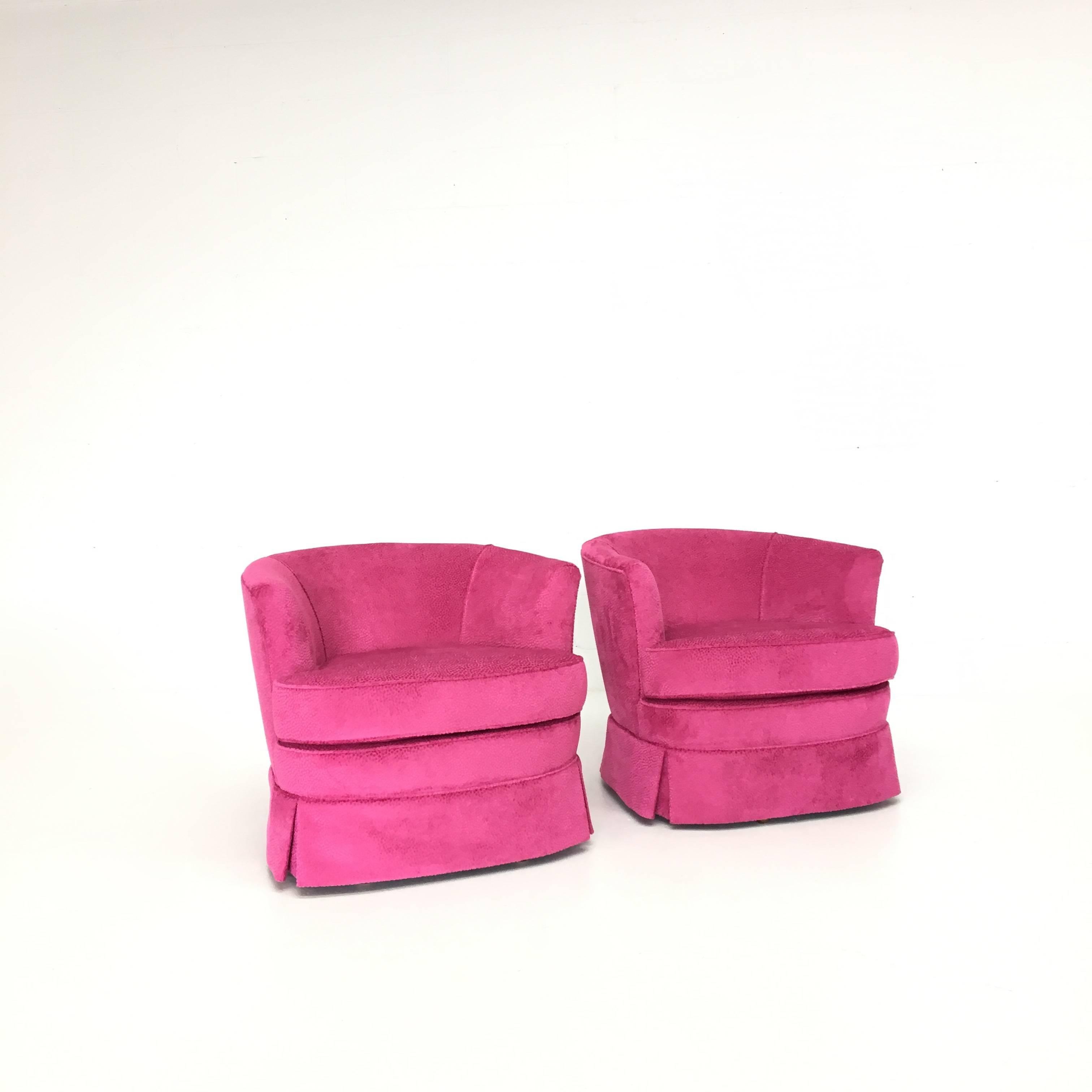 Pair of Pink Mod Velvet Swivel Bucket Chairs In Excellent Condition In New Hyde Park, NY