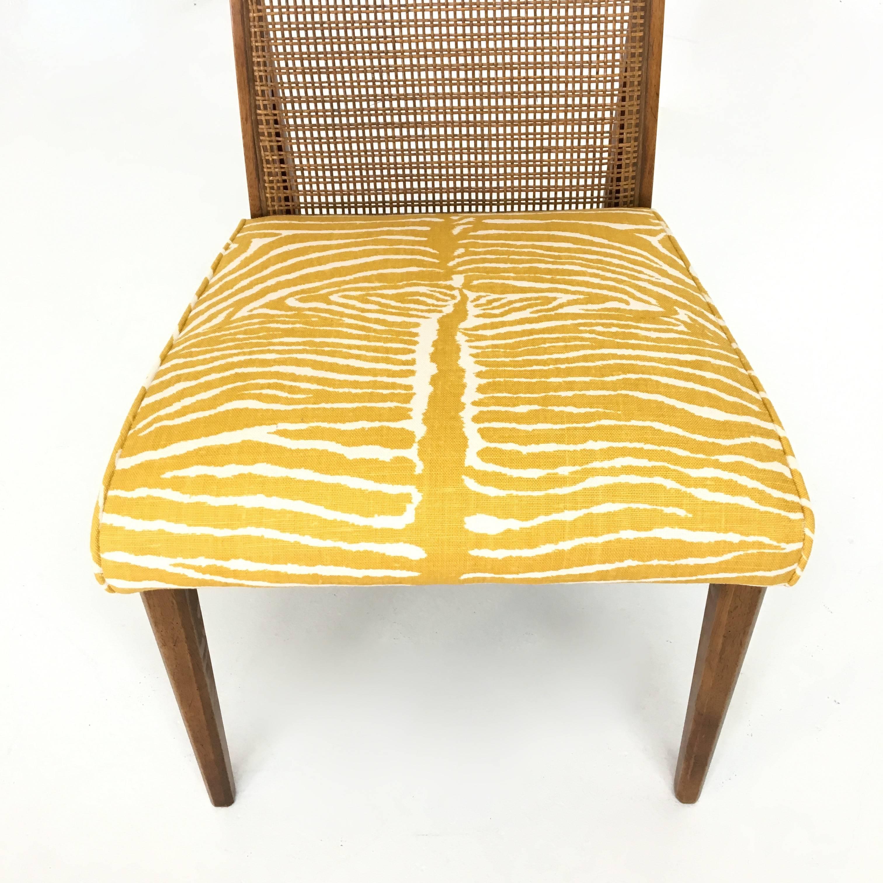 Set of Six Mid-Century Modern Caned Zebra Dining Chairs In Good Condition For Sale In New Hyde Park, NY