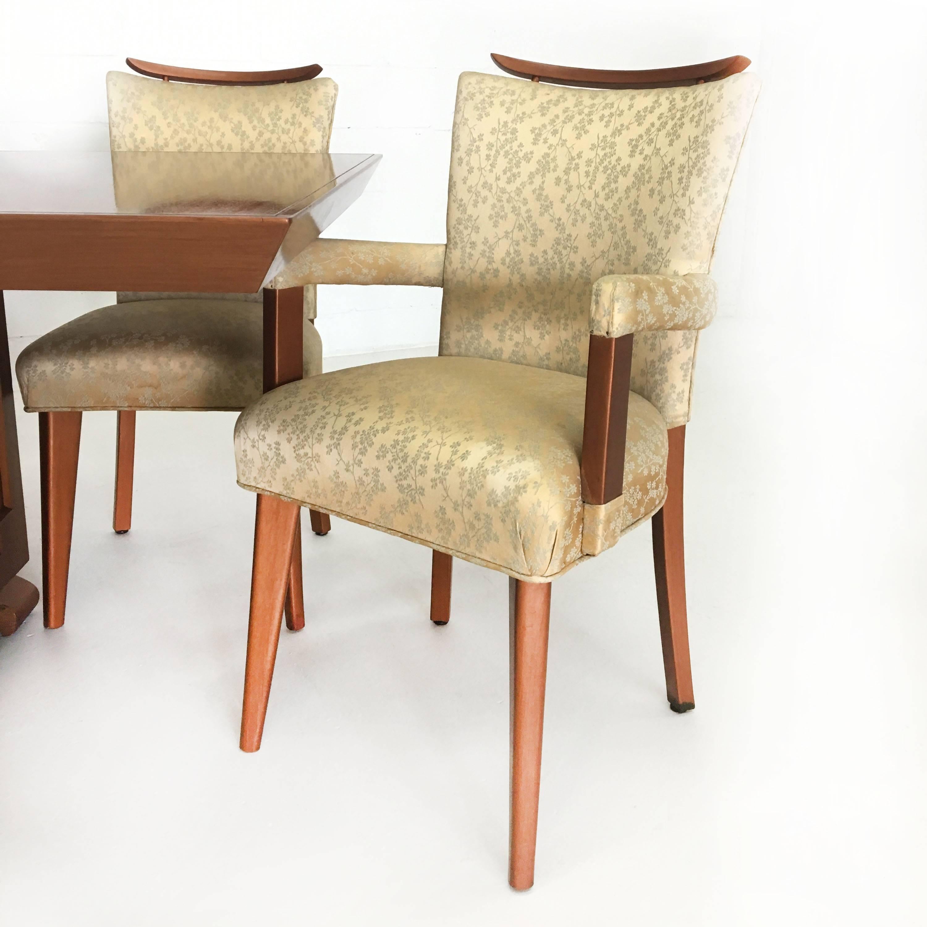 Mid-Century Dining Table and Chairs in the Style of James Mont For Sale 3