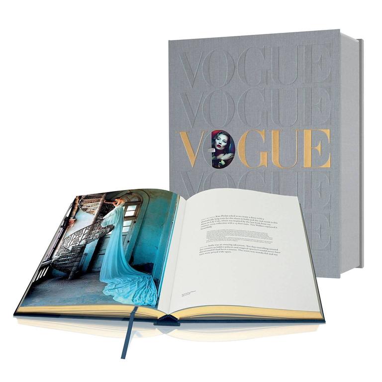 Vogue Voice of a Century The Official Signed Limited Edition Book at