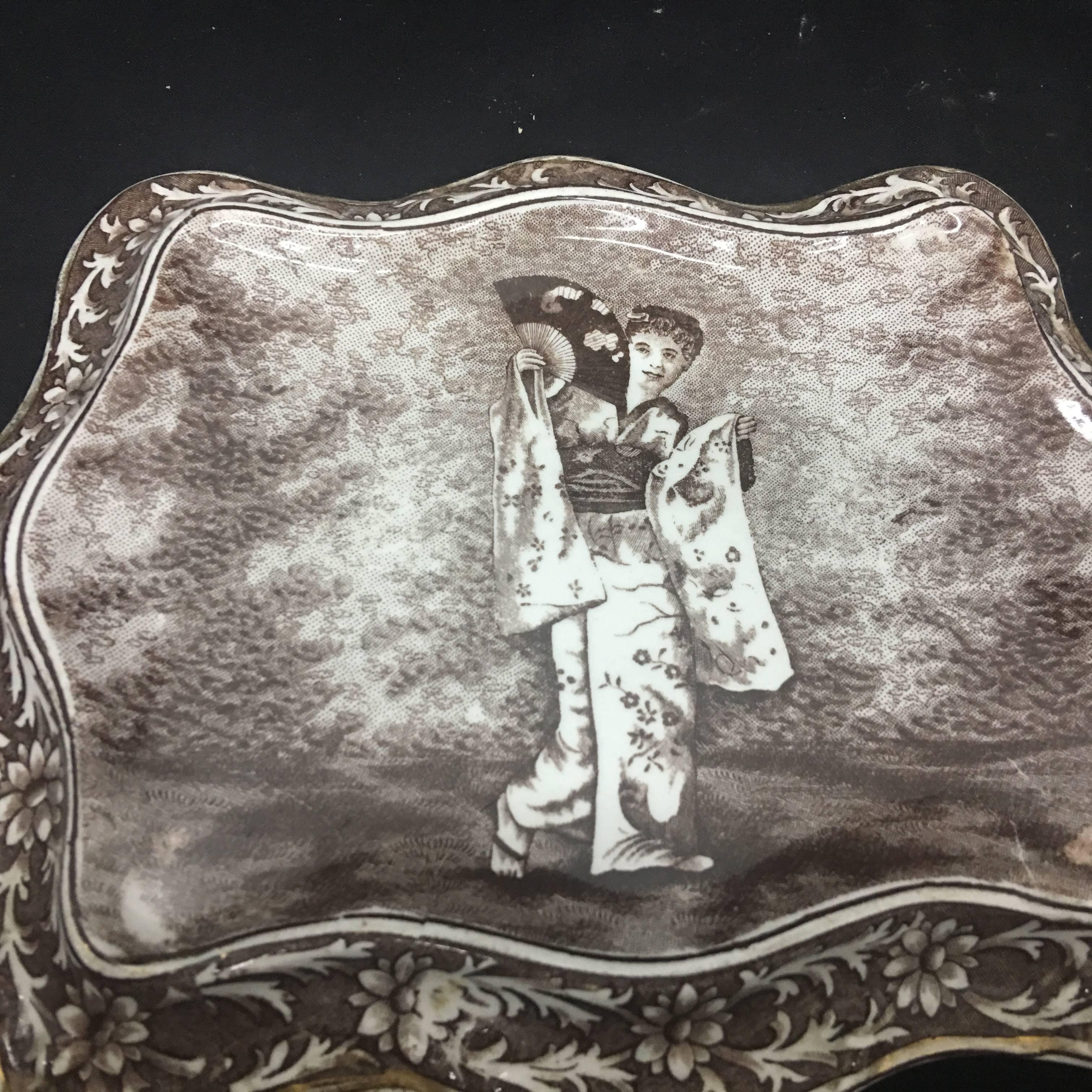 Late 19th Century Victorian Ceramic Tea Pot, circa 1870