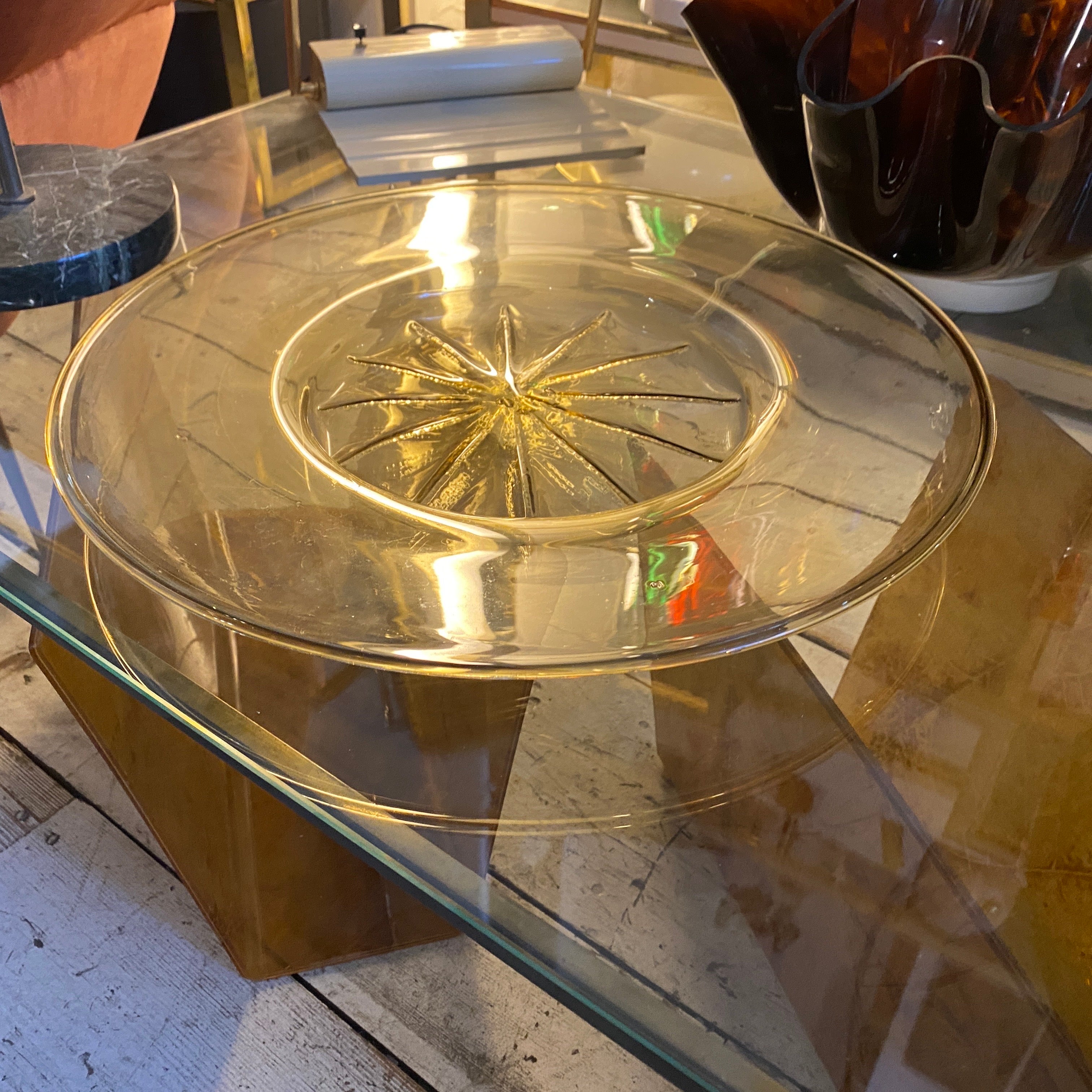 Fait main Grande assiette en verre de Murano soufflé doré des années 1930 de Vittorio Zecchin pour Venini 