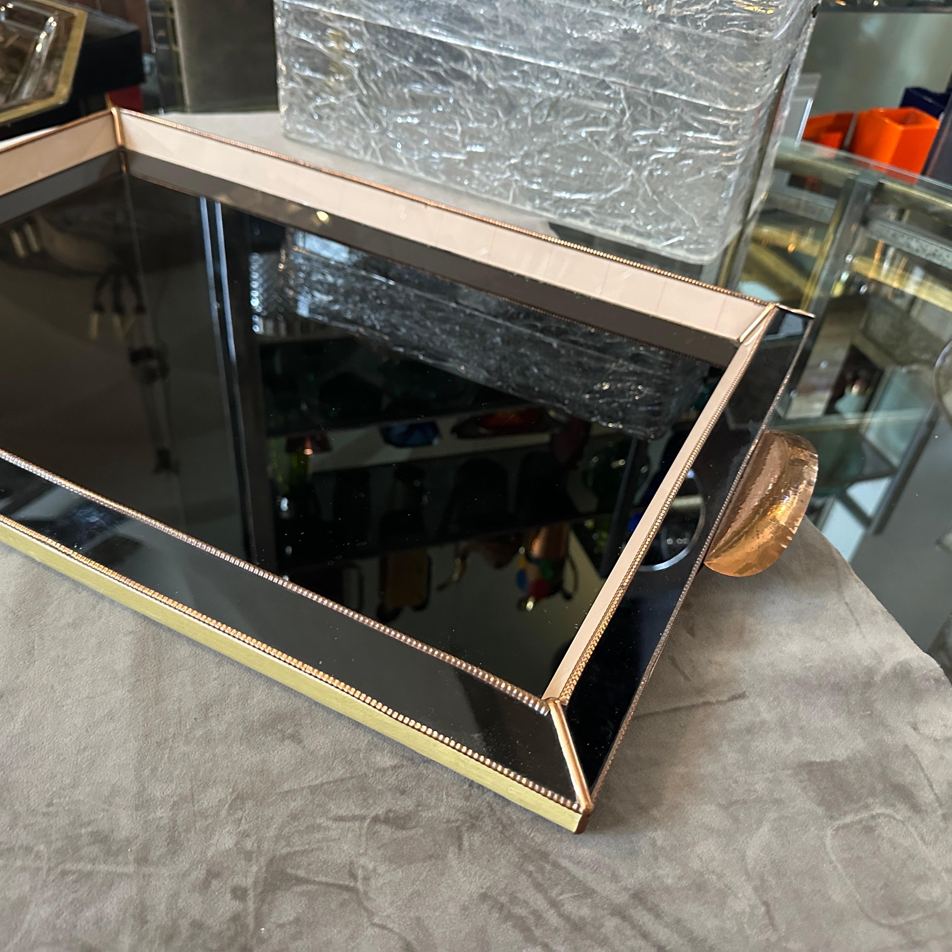 Hand-Crafted A High Quality 1930s Art Deco Copper and Glass Rectangular Italian Serving Tray For Sale