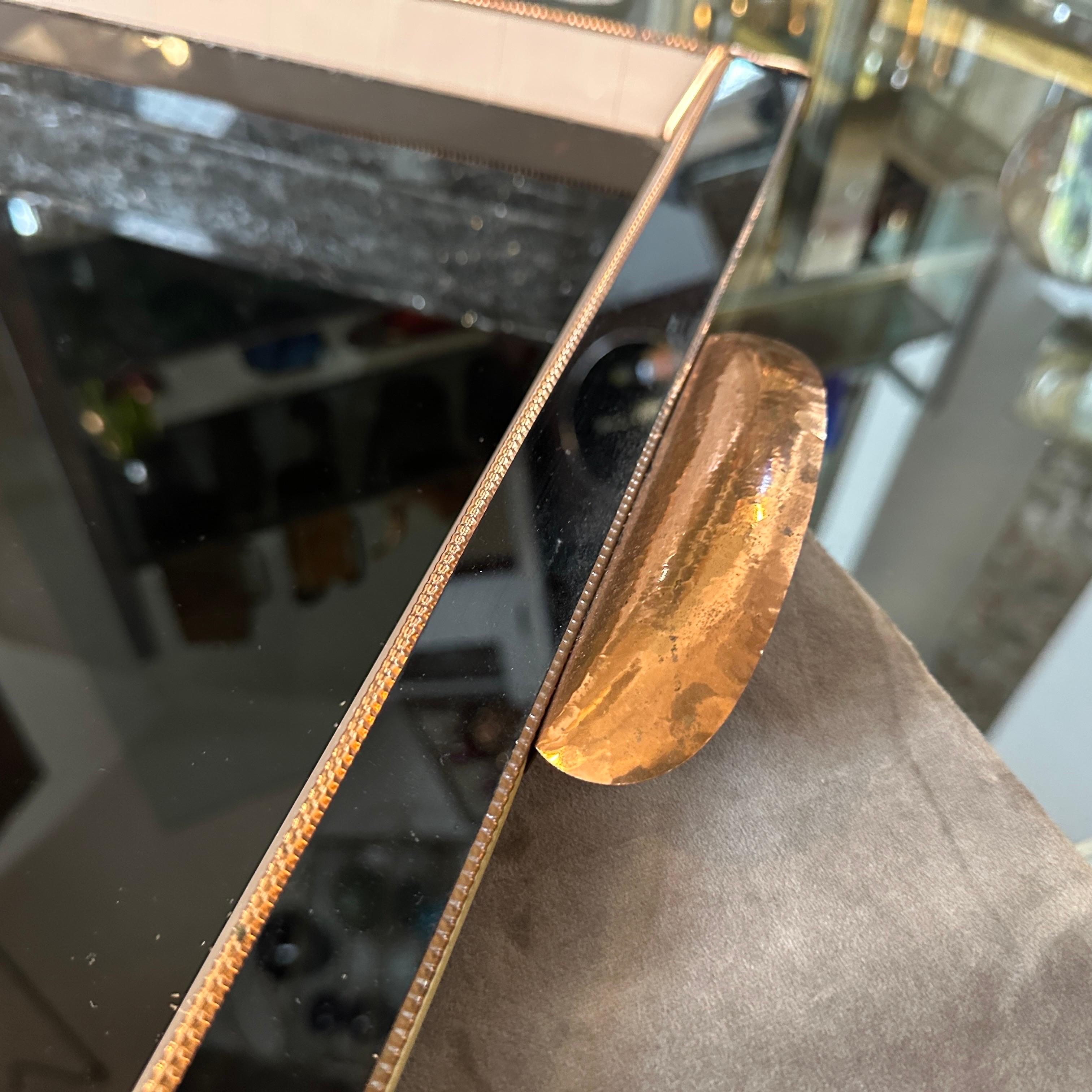 A High Quality 1930s Art Deco Copper and Glass Rectangular Italian Serving Tray In Excellent Condition For Sale In Aci Castello, IT
