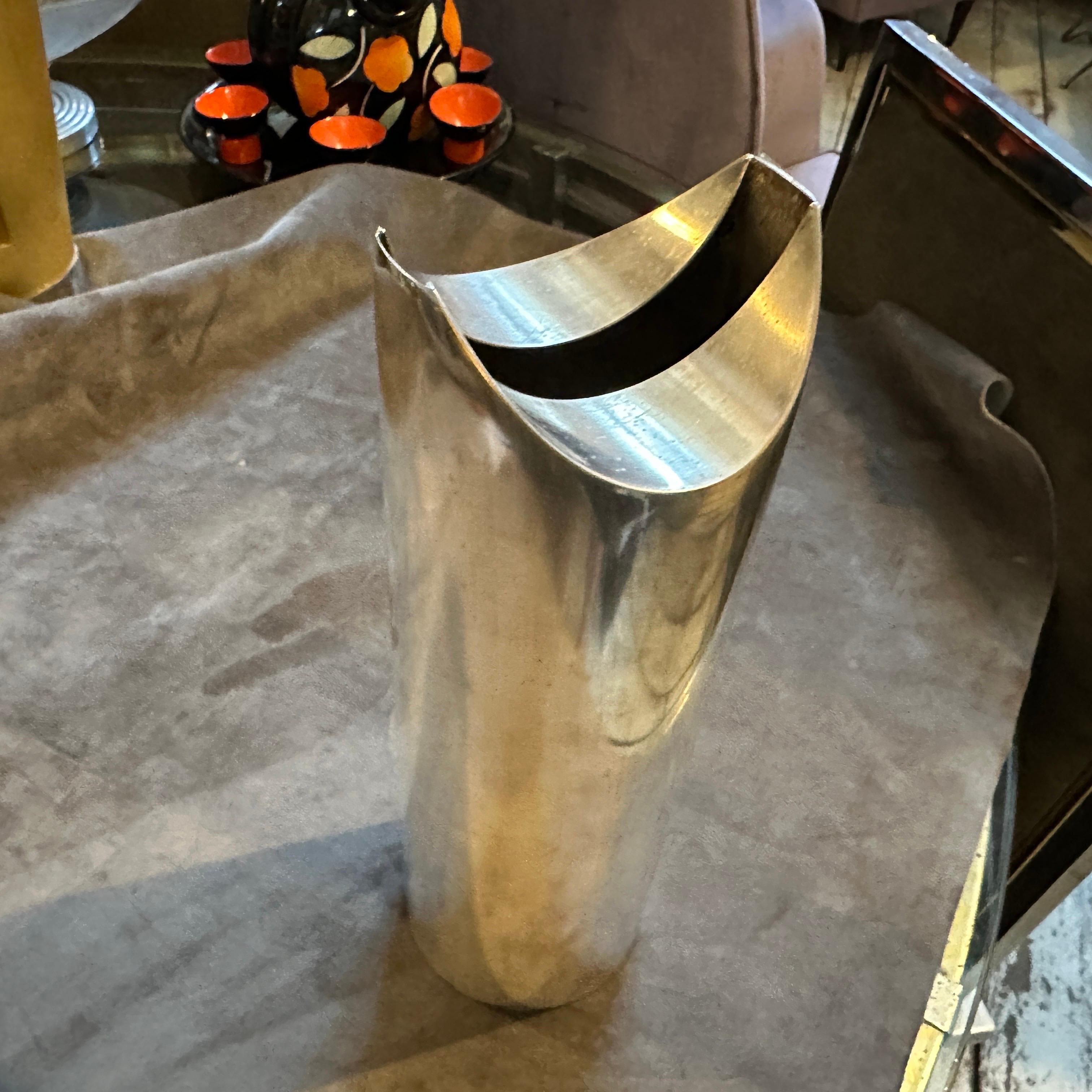 Italian 1970s Minimalist Silver Plated Sculptural Vase designed by Lino Sabattini For Sale