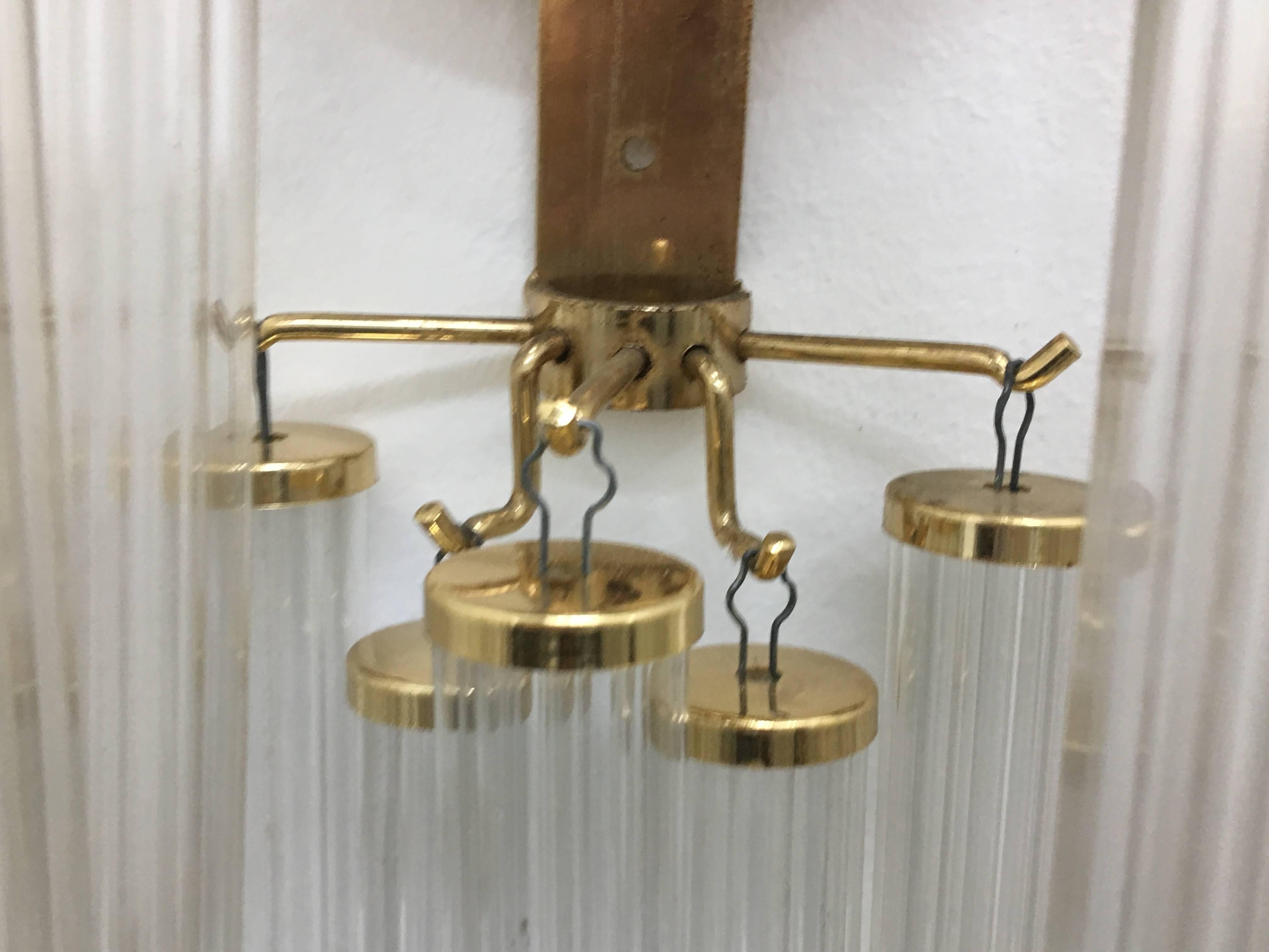 Mid-Century Modern Italian Brass Wall Sconce, circa 1960 2