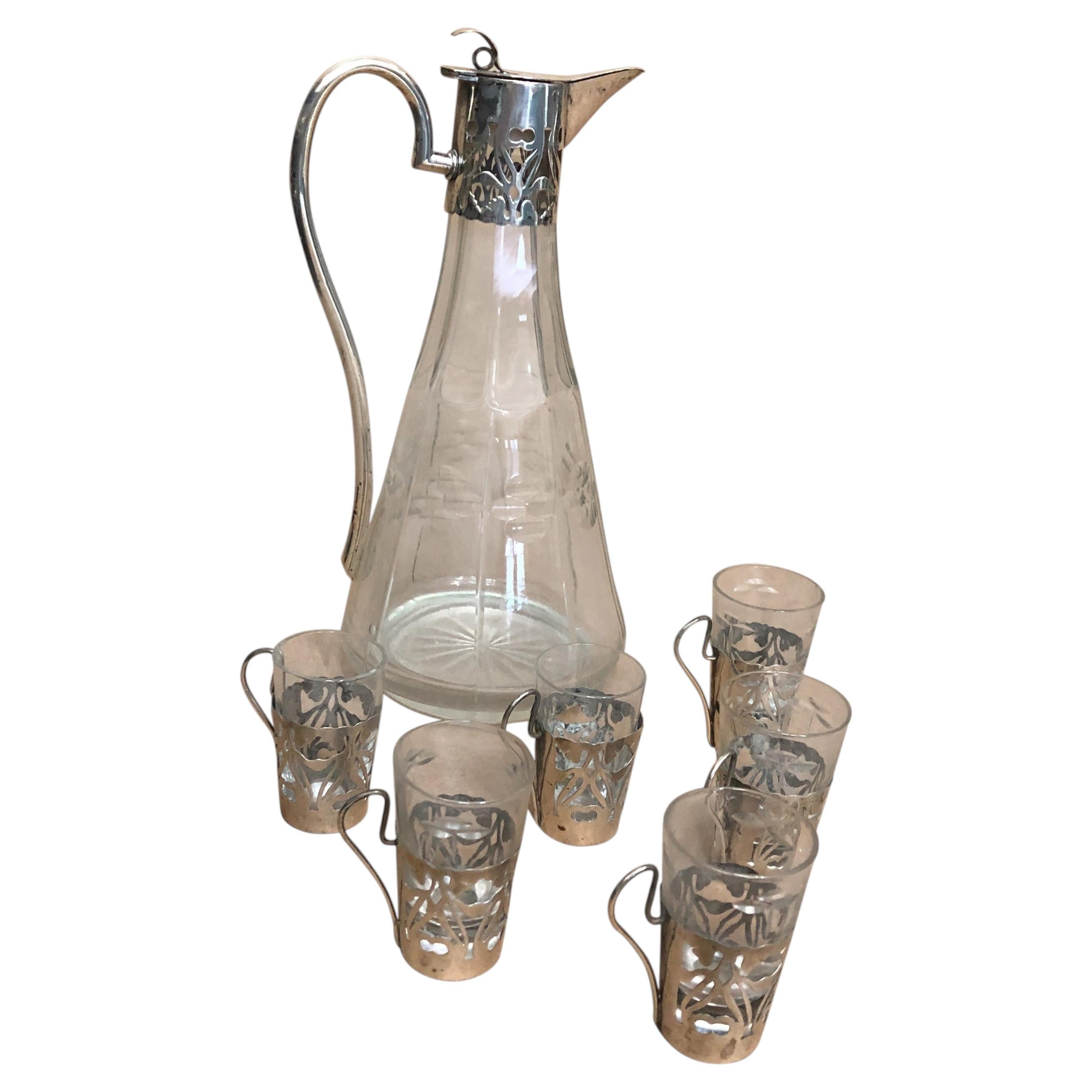 Jugendstil-Likörset aus Sterlingsilber und graviertem Kristall:: um 1900 im Angebot