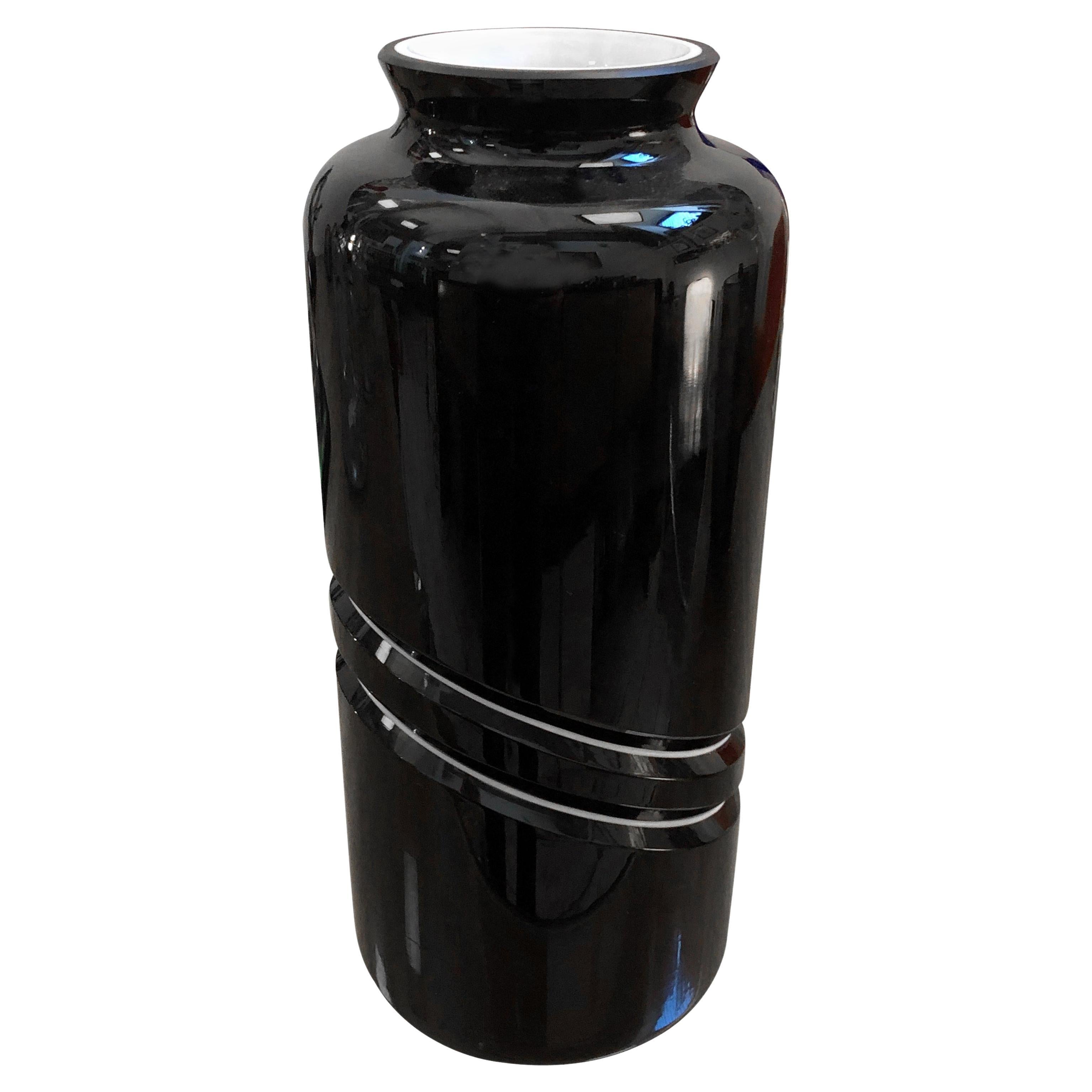 1980s Modernist Black and White Murano Glass Vase by De Majo For Sale