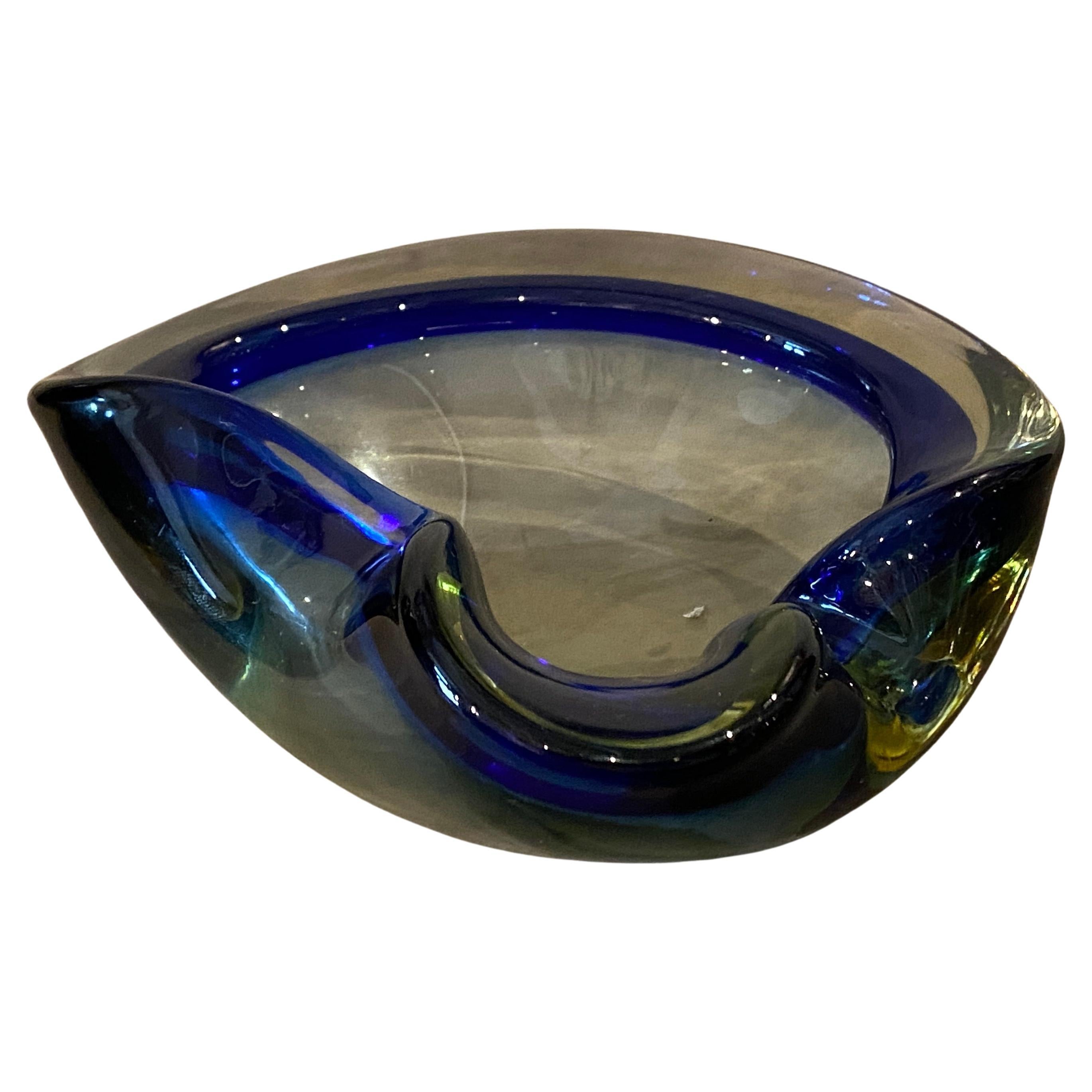 A 1970s Flavio Poli Blue and Green Sommerso Murano Glass Bowl