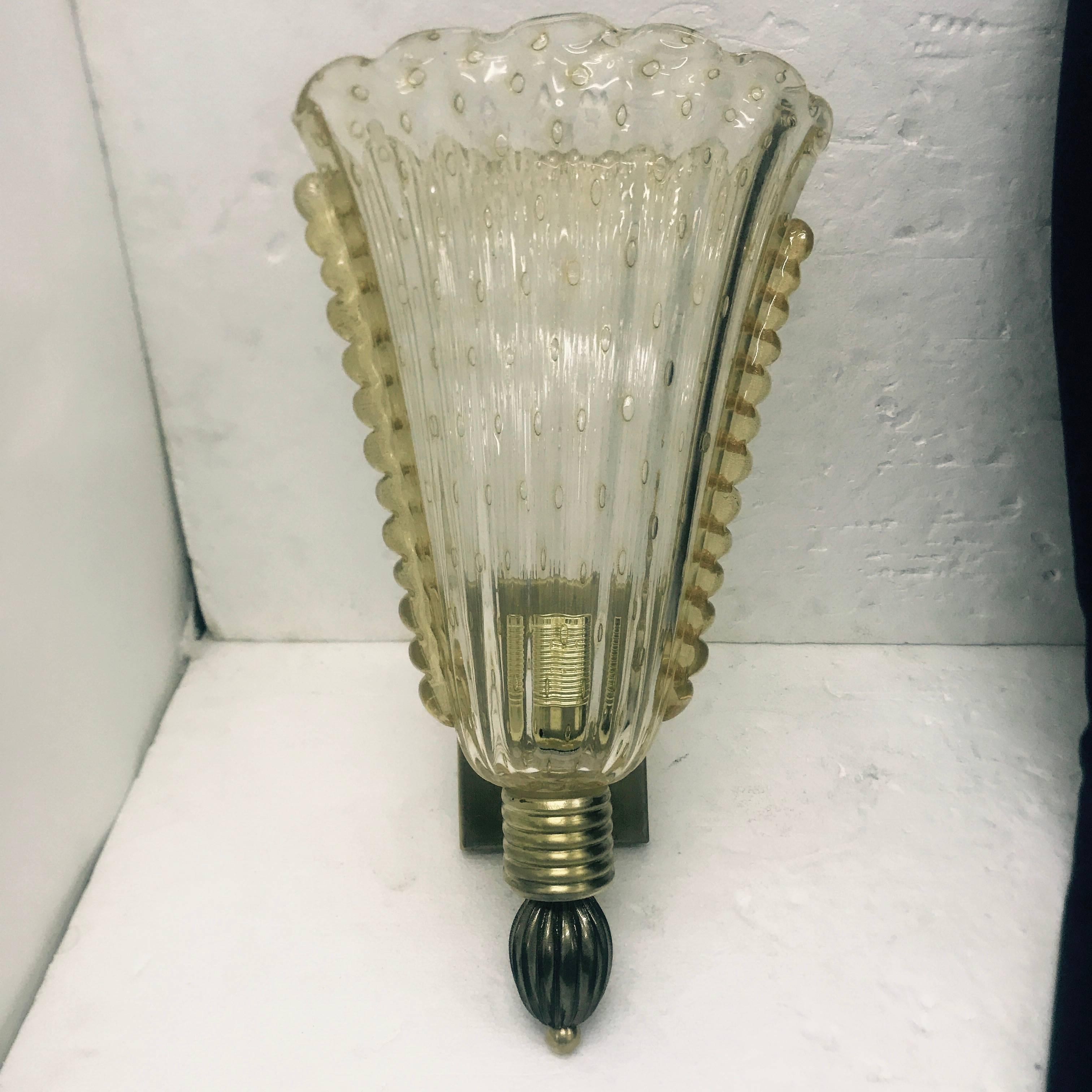Vintage Pair of Murano Glass and Brass Wall Sconces, circa 1950 1