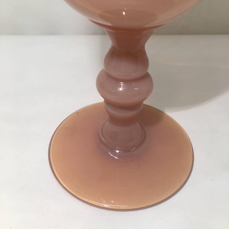 Hand-Crafted 1930s Art Deco Pink Murano Glass Goblet by Vincenzo Nason & Cie For Sale