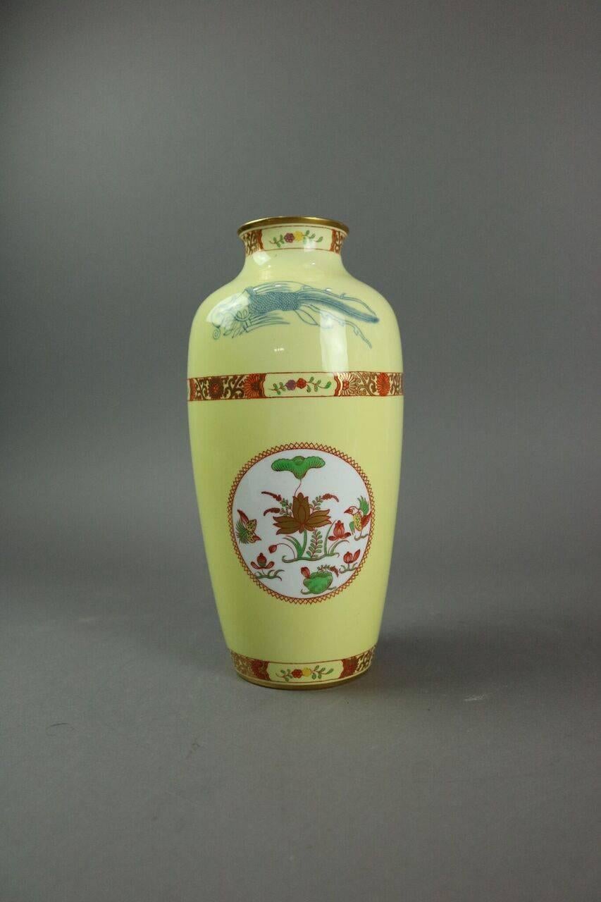 Antique Tiffany & Co. Spode Porcelain Aesthetic Style Floral Vase, circa 1900 In Good Condition In Big Flats, NY