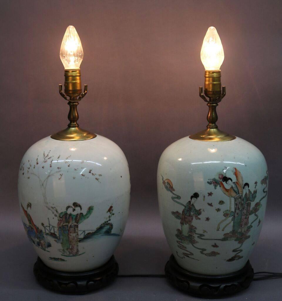 Antique Pair of Chinese Hand-Painted Enamel Porcelain Lamps, circa 1920 2