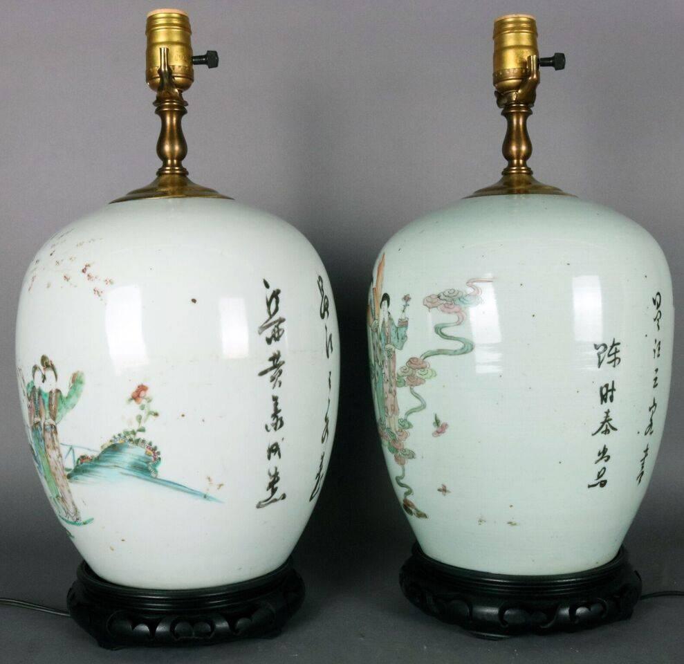 Antique Pair of Chinese Hand-Painted Enamel Porcelain Lamps, circa 1920 In Good Condition In Big Flats, NY