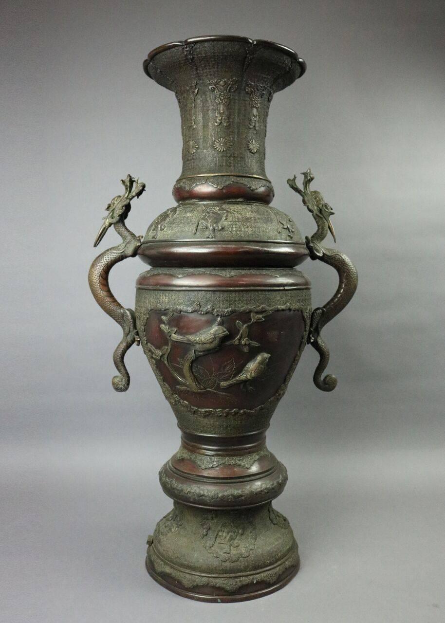 antique japanese urns