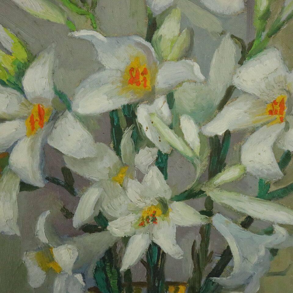 Antique oil on board painting of still life depicts vase of daisies, seated in gold gilt framed, signed lower left Ethel Paxson, circa 1930.

Measures - 29.25" H x 23.5" W x 2" D framed; 23.25" H x 17.5" W sight

Ethel