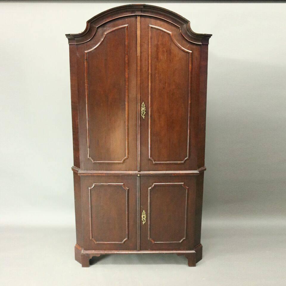 Early 19th Century Two-Piece Renaissance Revival Walnut Blind Corner Cupboard 3