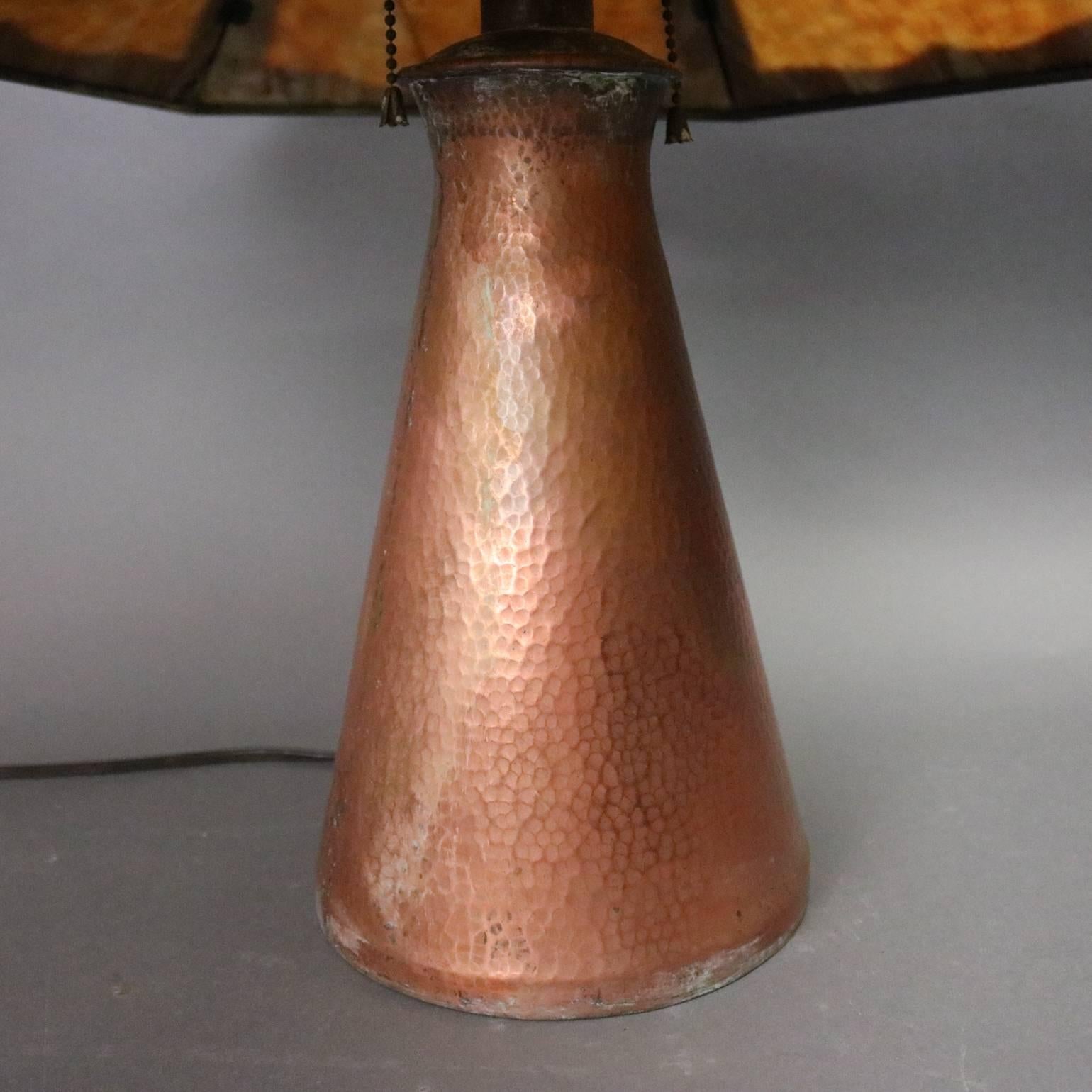 Antique Arts & Crafts Mission Style Hammered Copper Slag Glass Table Lamp In Good Condition In Big Flats, NY