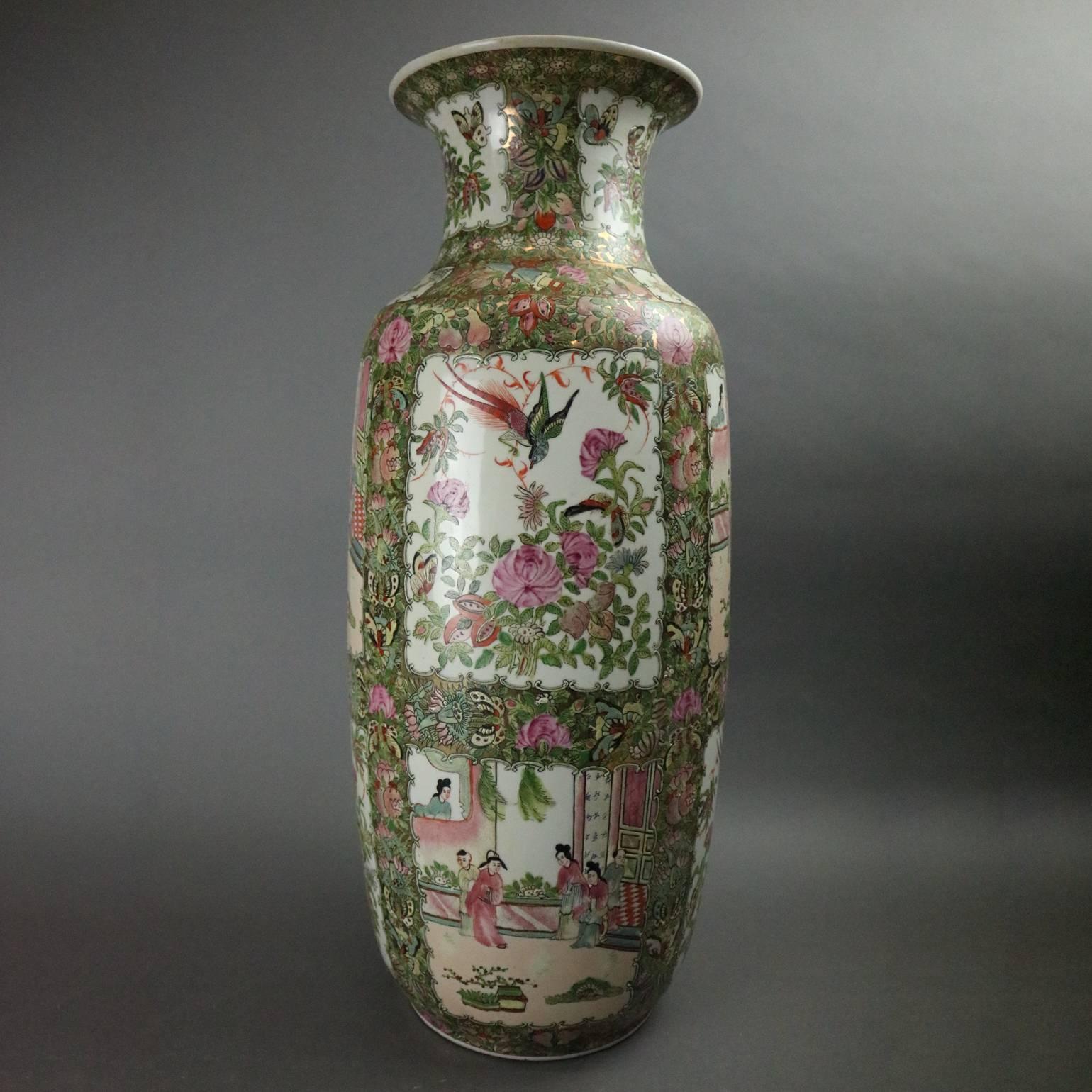 Oversized Vintage Chinese Rose Medallion Porcelain Vase, Signed, circa 1950 2